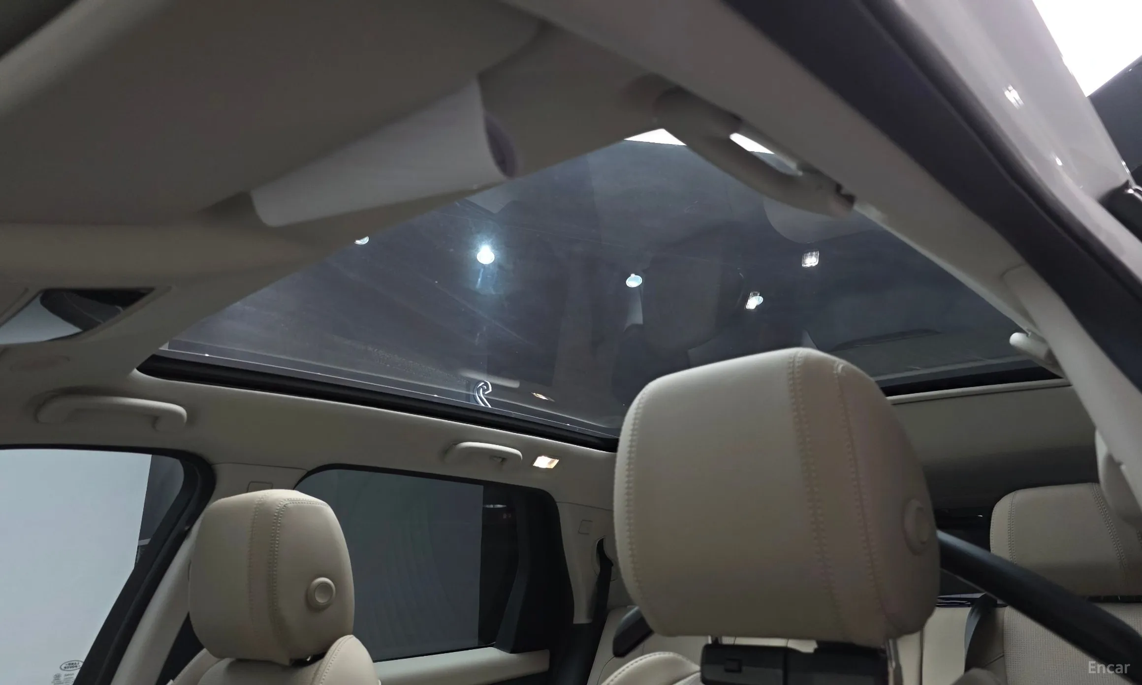 Land Rover Discovery Sports превью 16