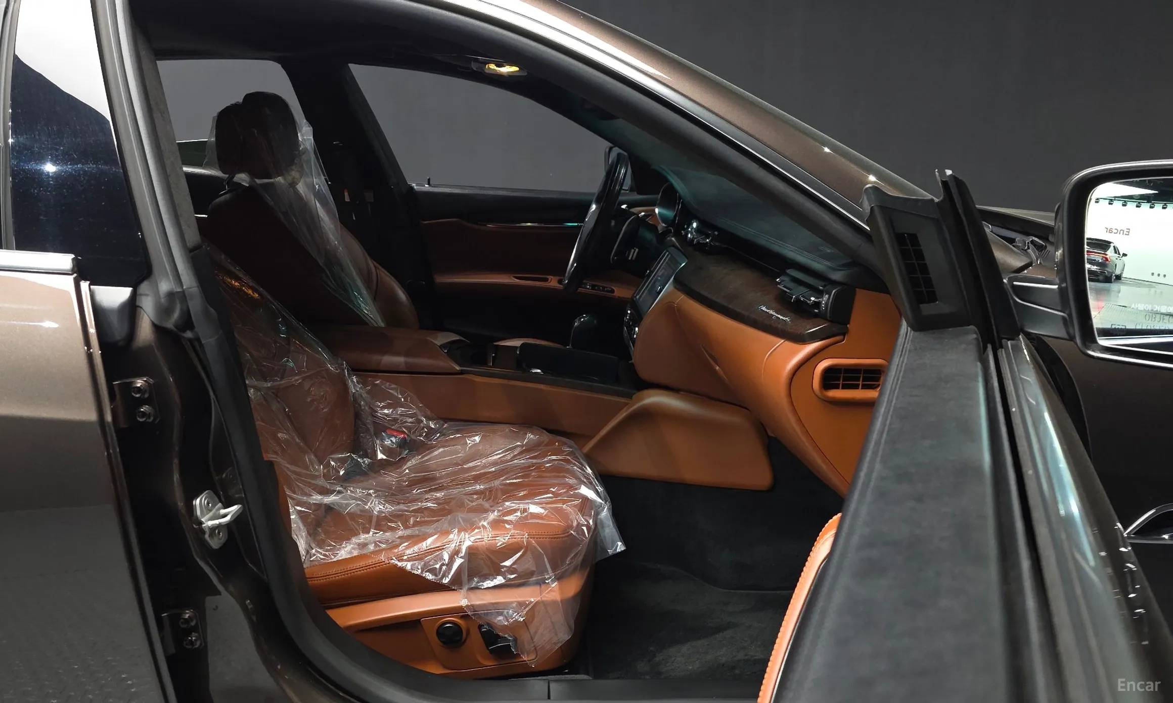 Maserati Quattroporte превью 11
