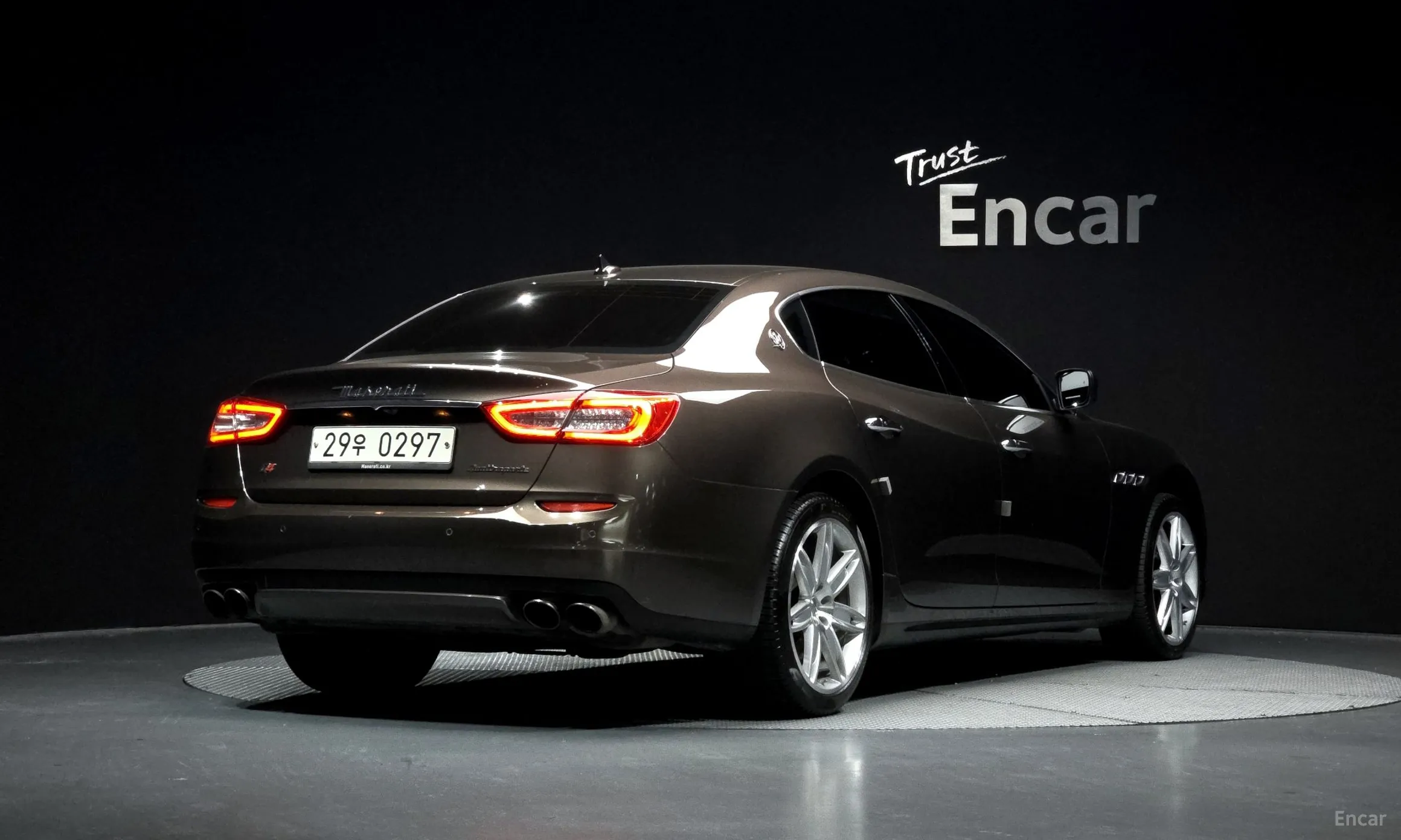 Maserati Quattroporte превью 2