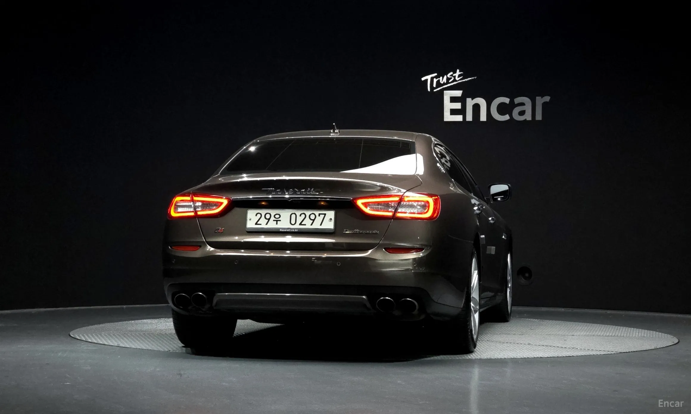 Maserati Quattroporte превью 4