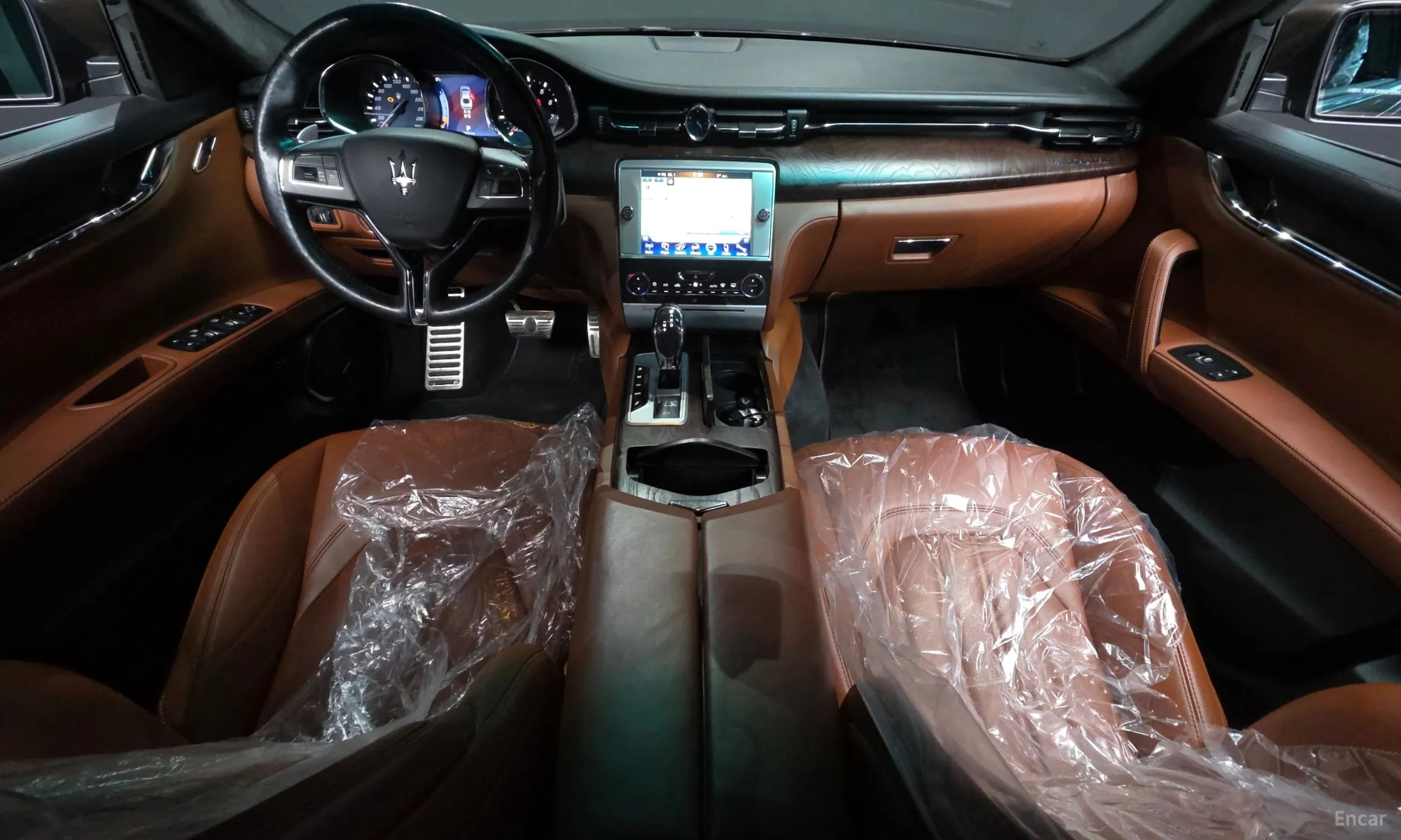 Maserati Quattroporte превью 7