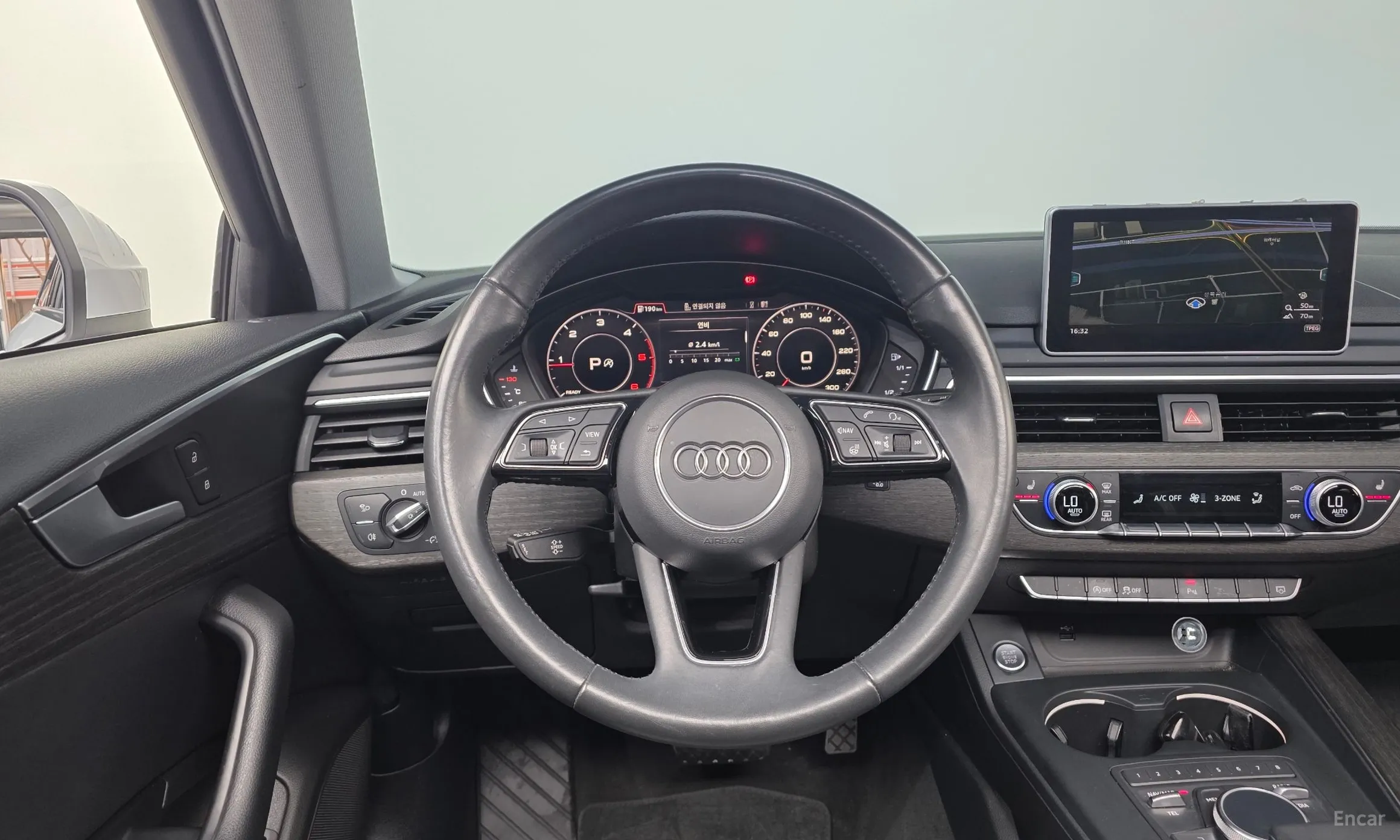 Audi A4 (B9) превью 13