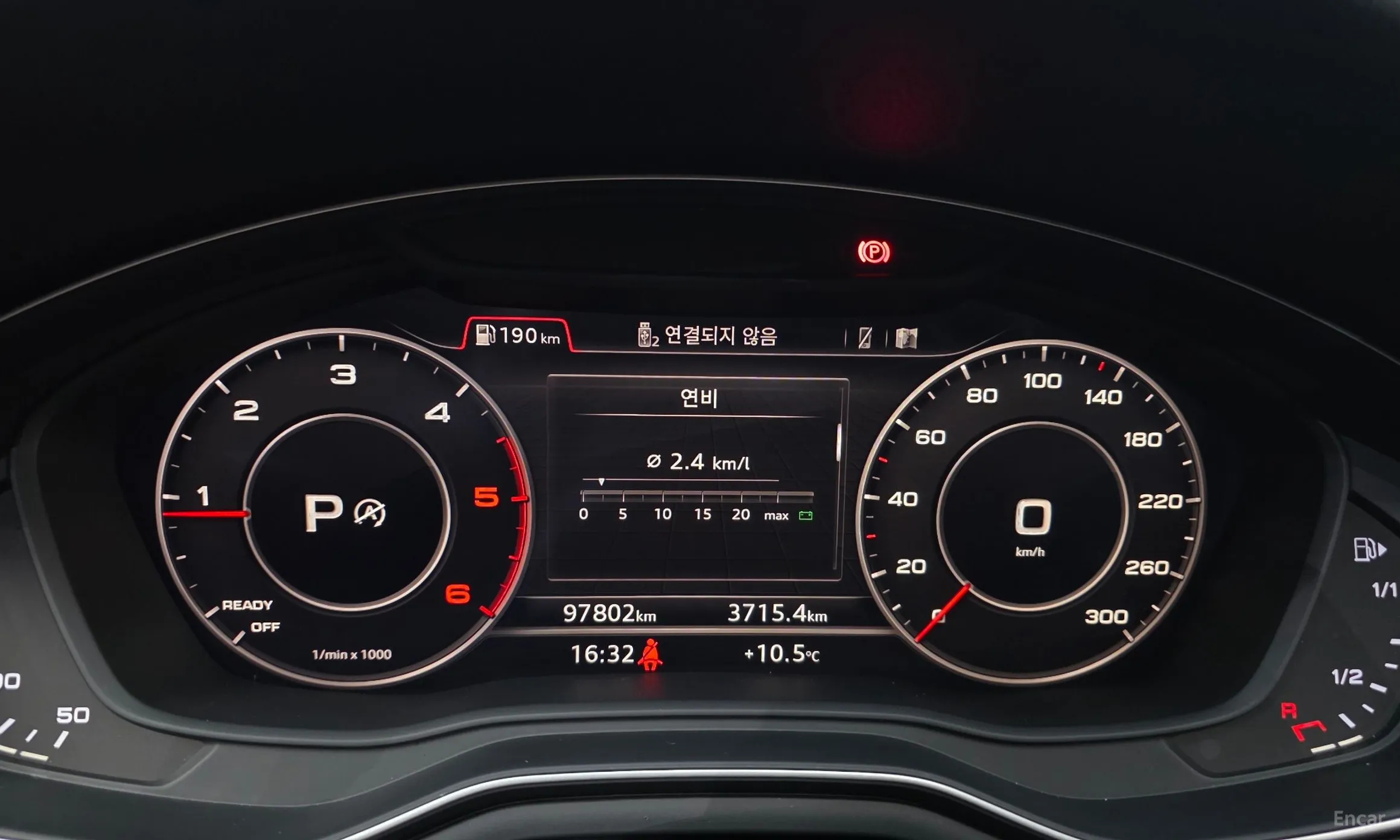 Audi A4 (B9) превью 8