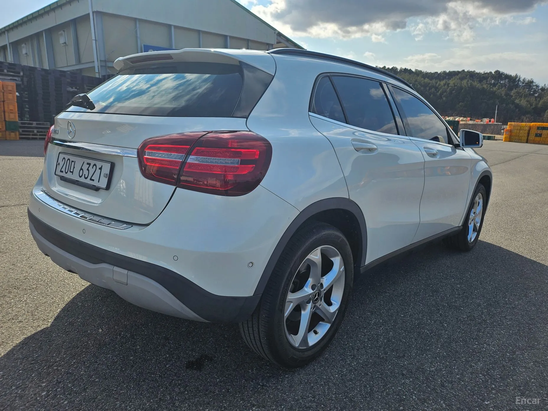 Mercedes Benz GLA-Class X156