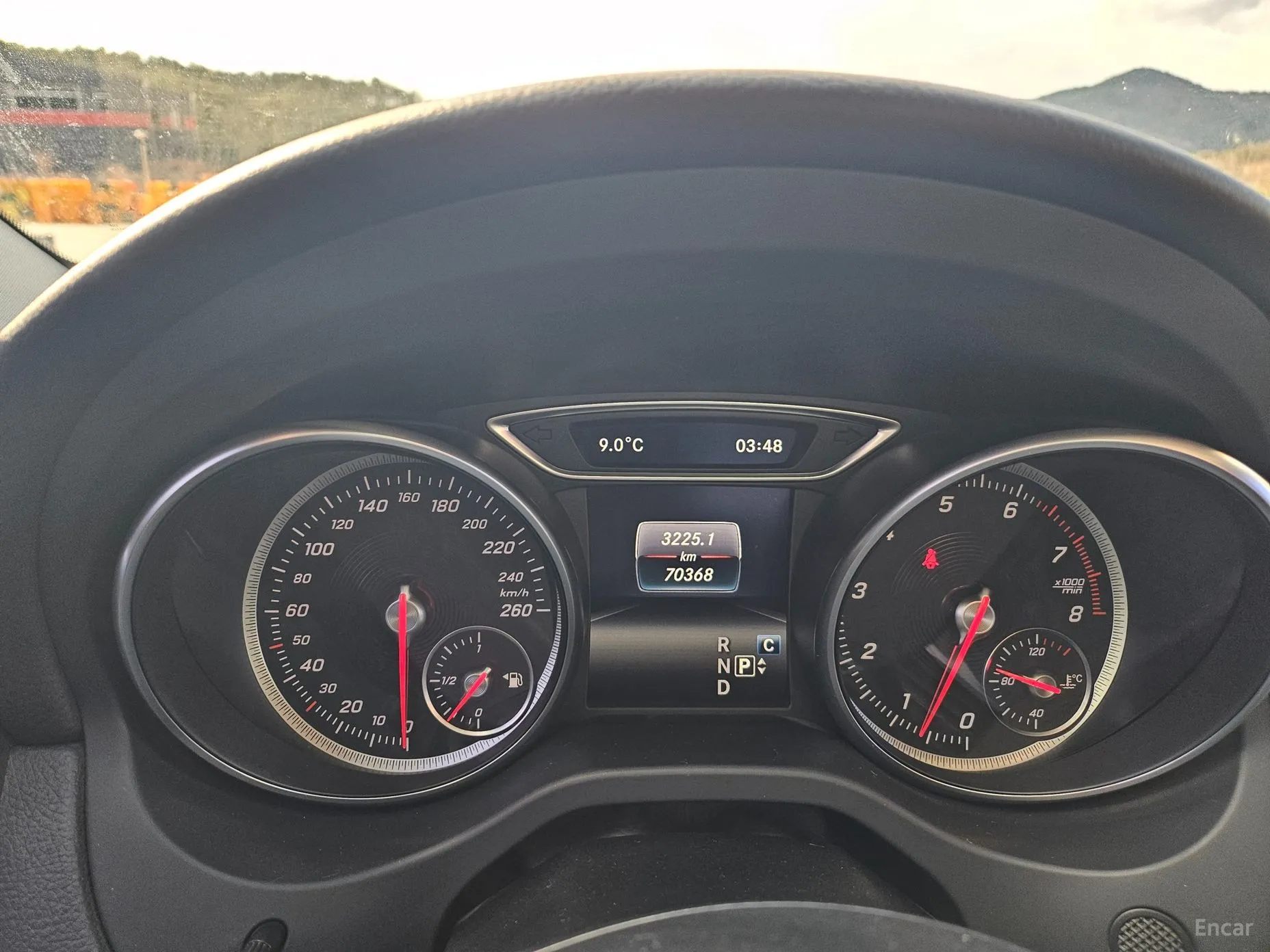 Mercedes Benz GLA-Class X156 превью 8