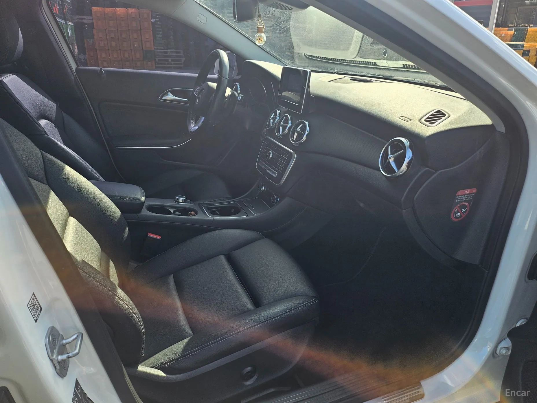 Mercedes Benz GLA-Class X156 превью 9