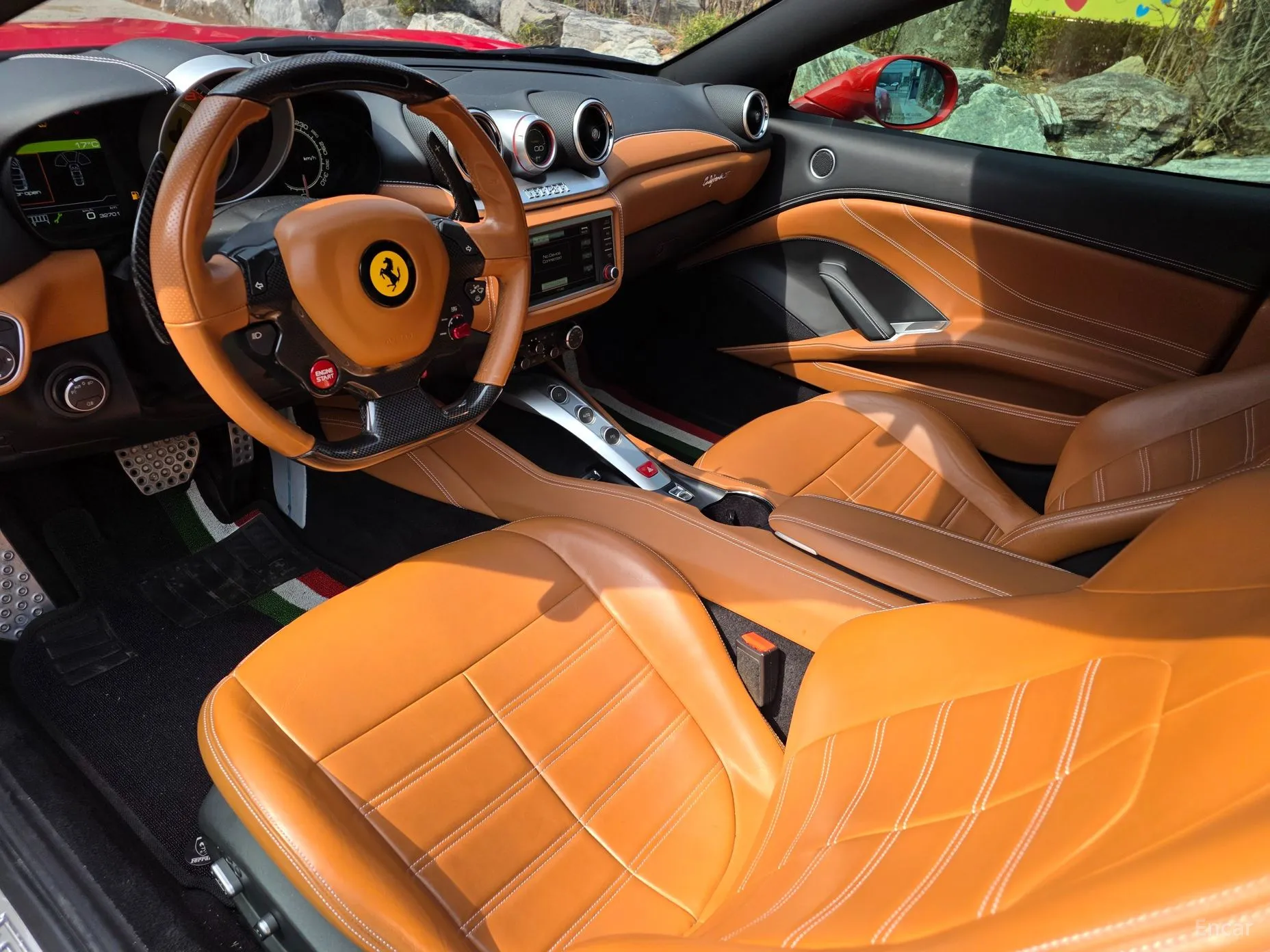 Ferrari California превью 6