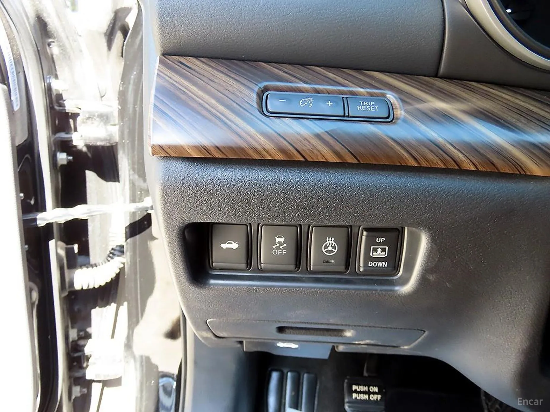 Nissan Maxima (A36) превью 12