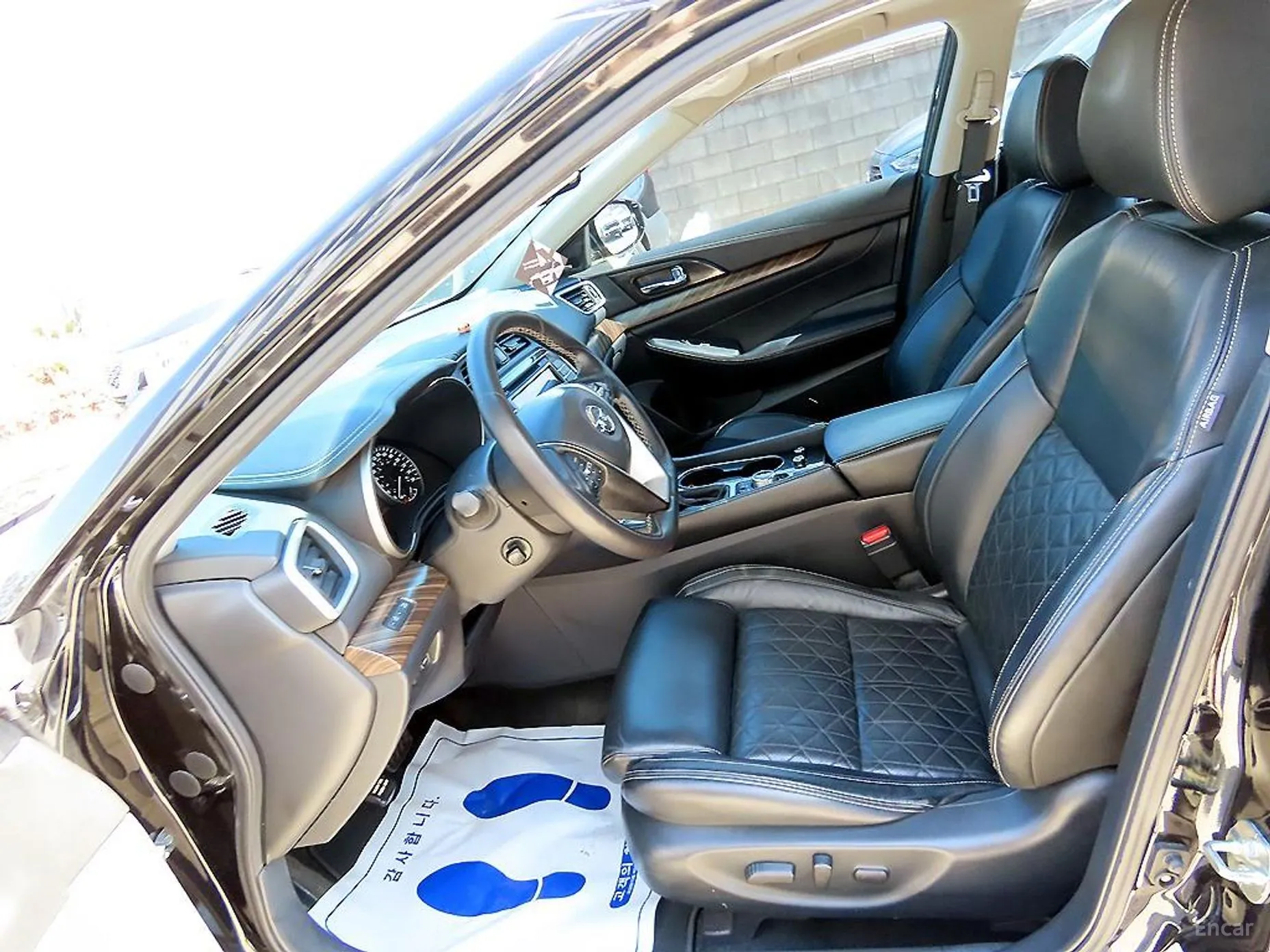 Nissan Maxima (A36) превью 5