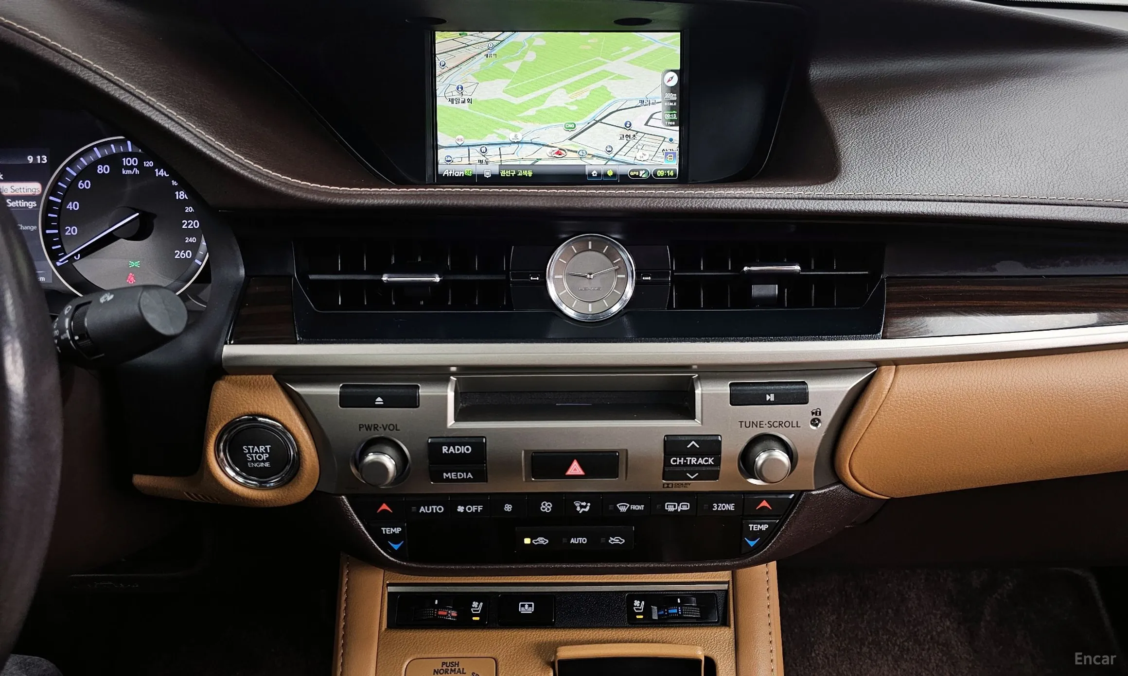Lexus New ES350 превью 14