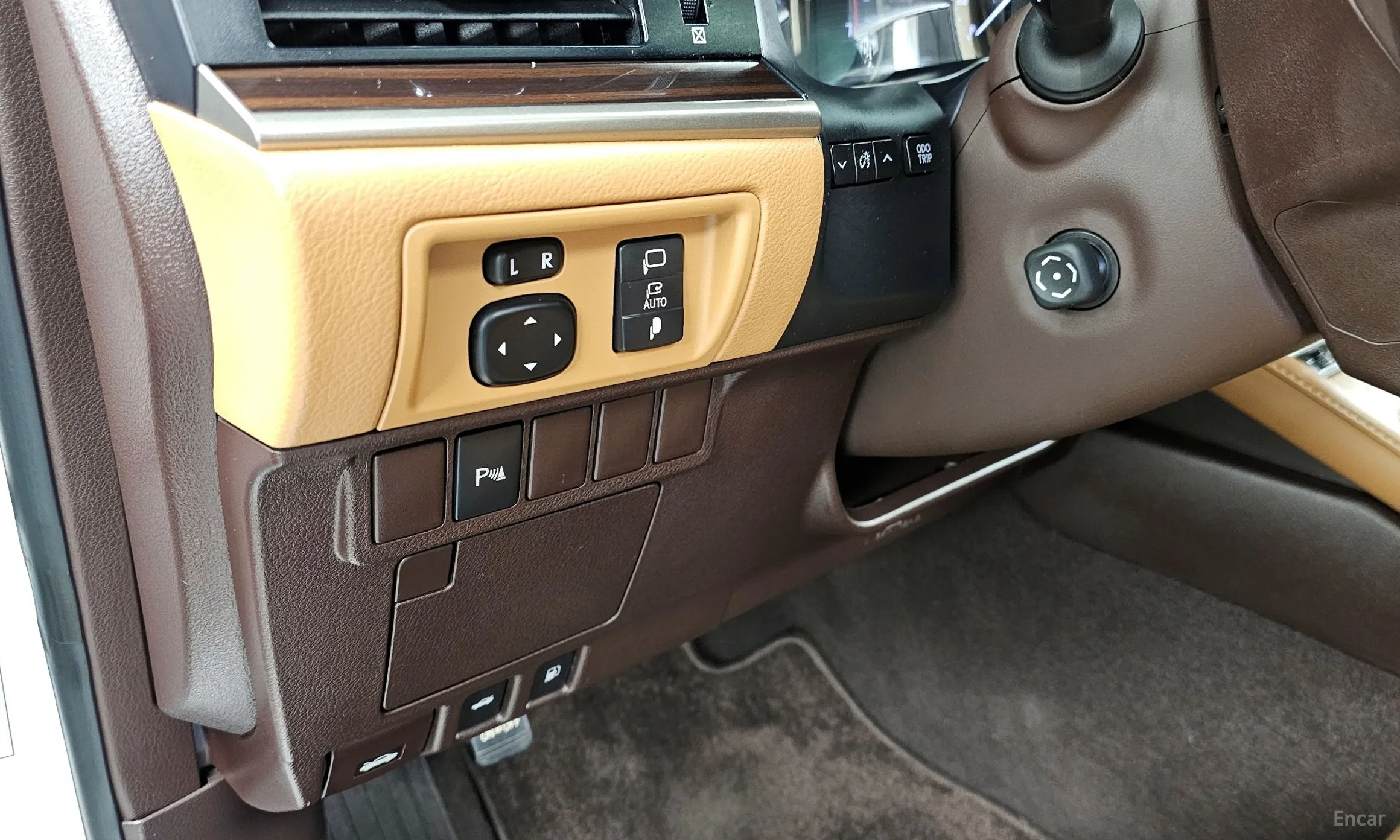 Lexus New ES350 превью 16