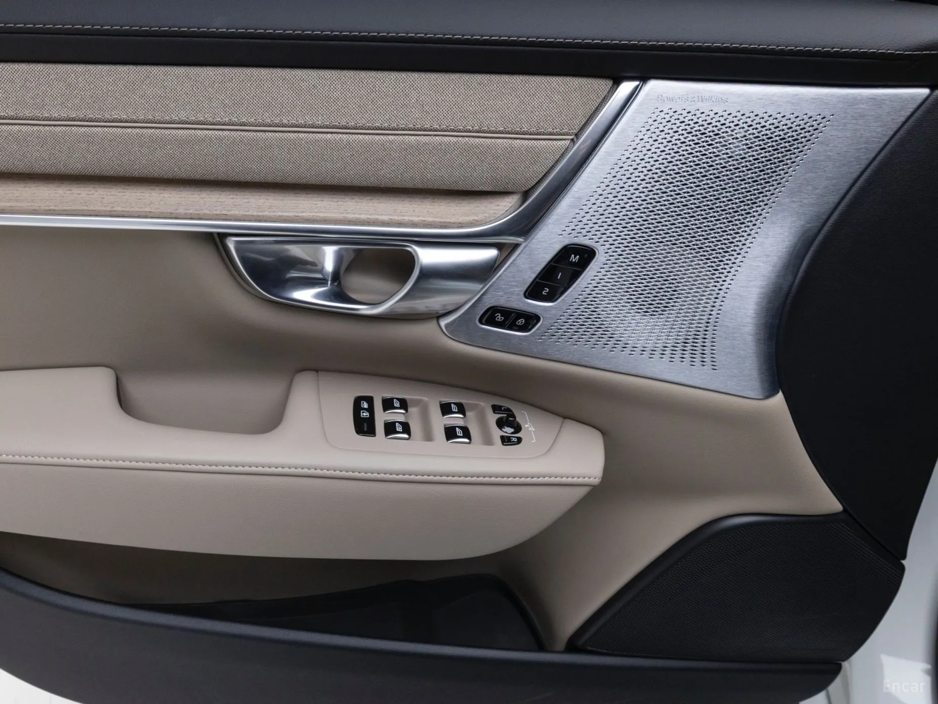 Volvo S90 превью 15