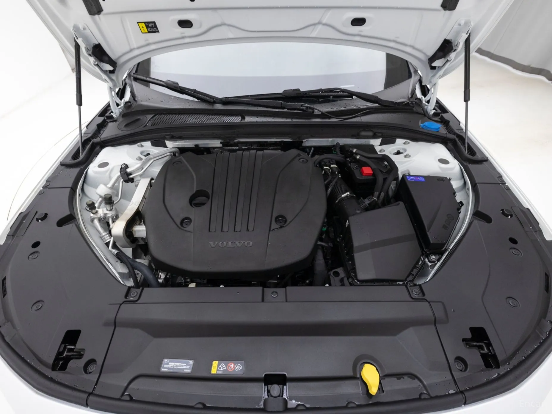 Volvo S90 превью 6