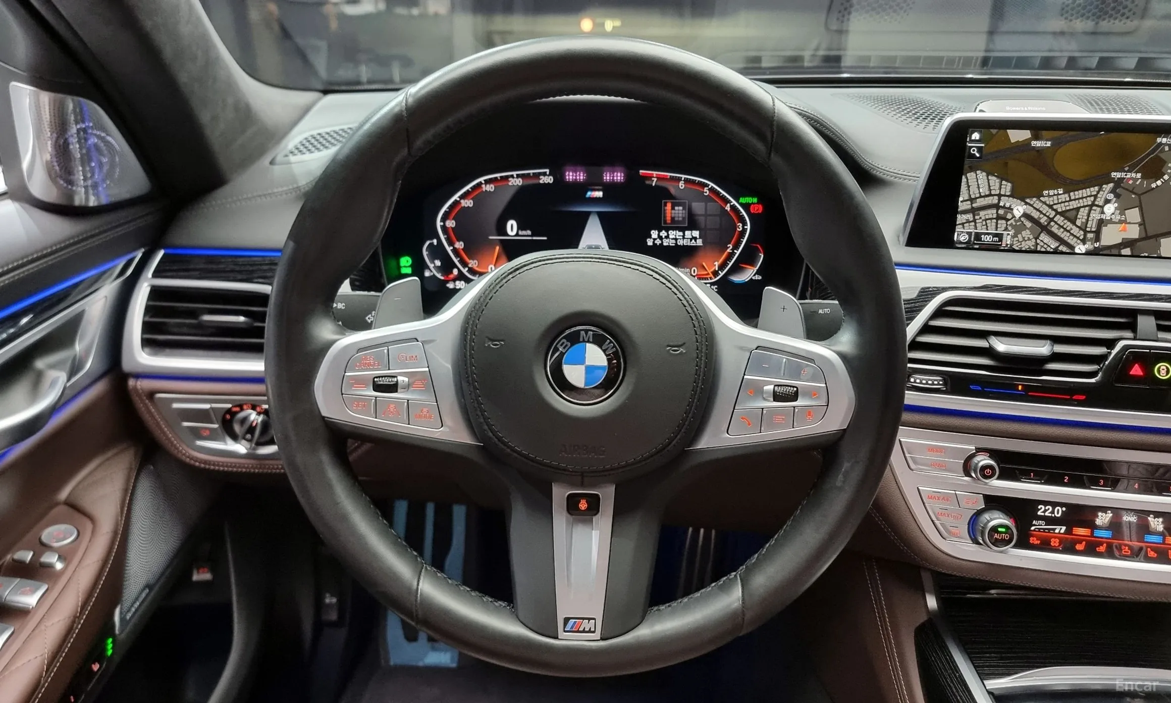 BMW 7 Series (G11) превью 14