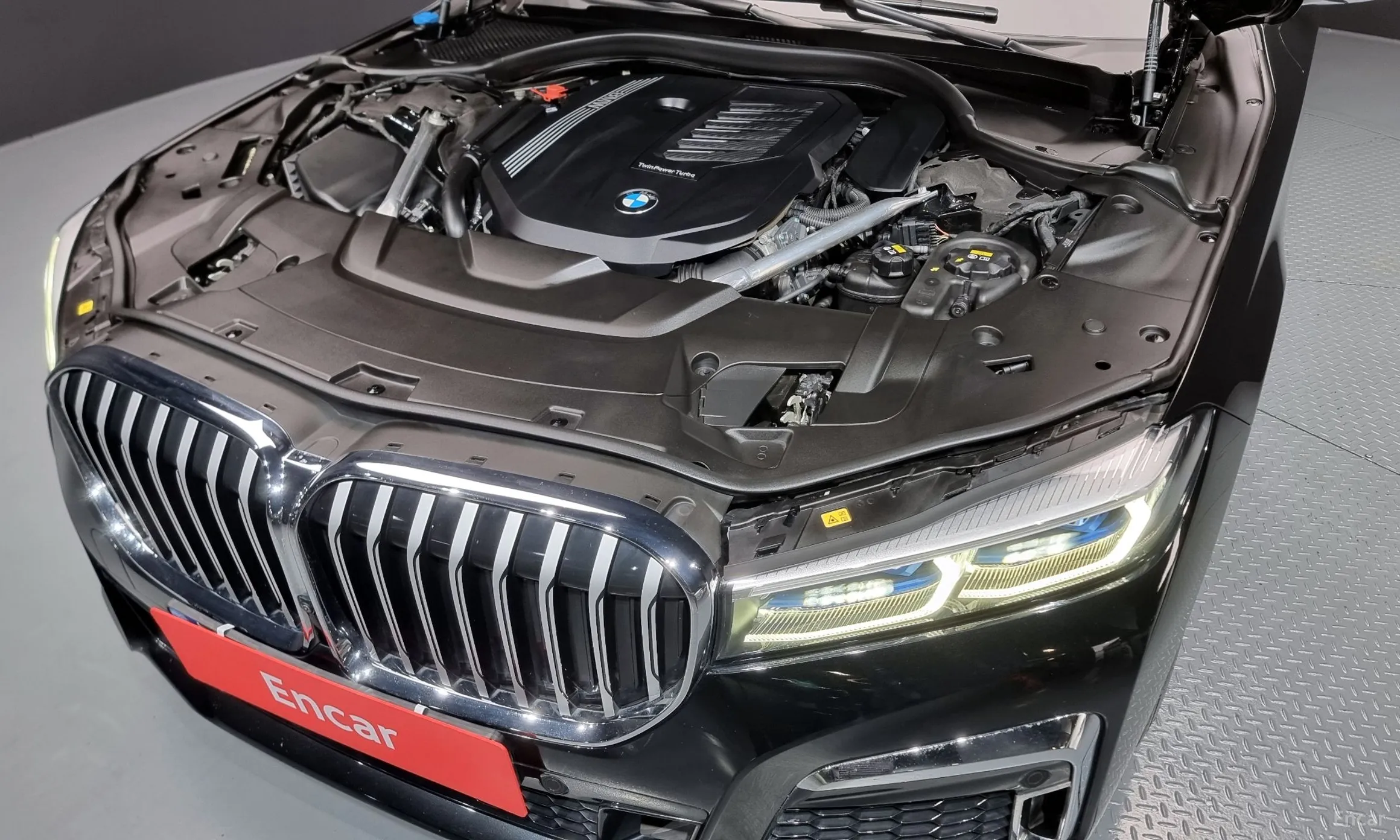 BMW 7 Series (G11) превью 6
