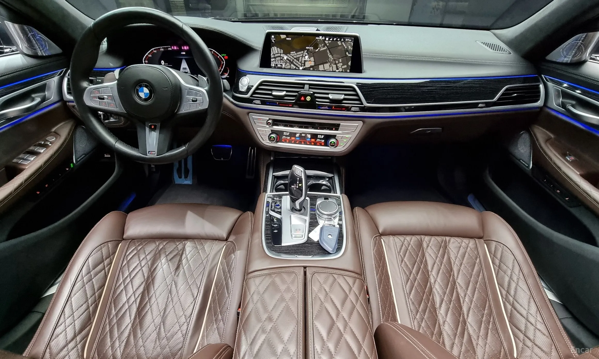 BMW 7 Series (G11) превью 7