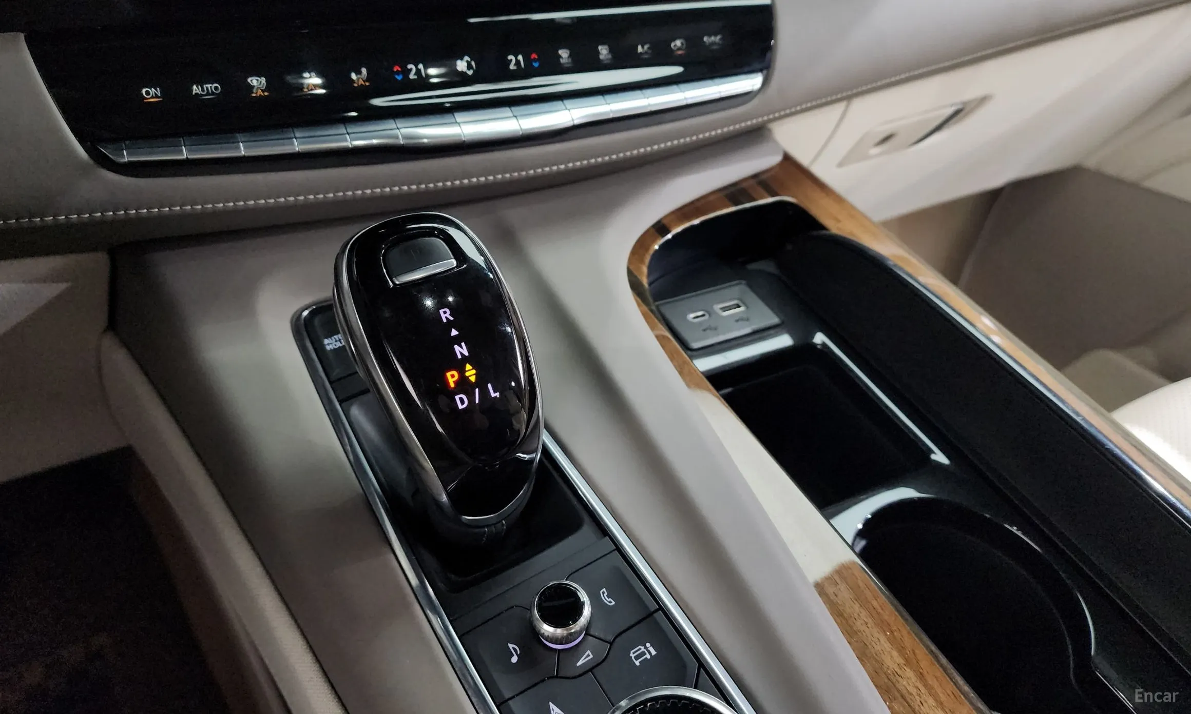 Cadillac Escalade 5th Generation превью 9