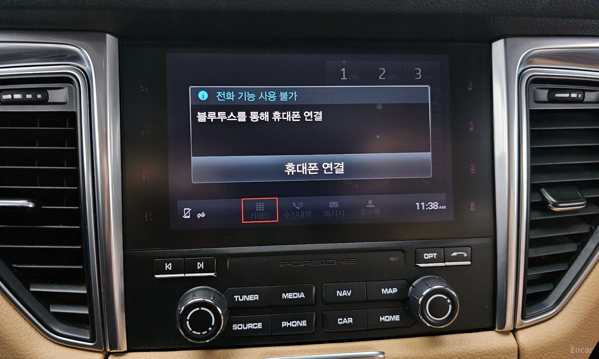 Porsche Macan превью 15