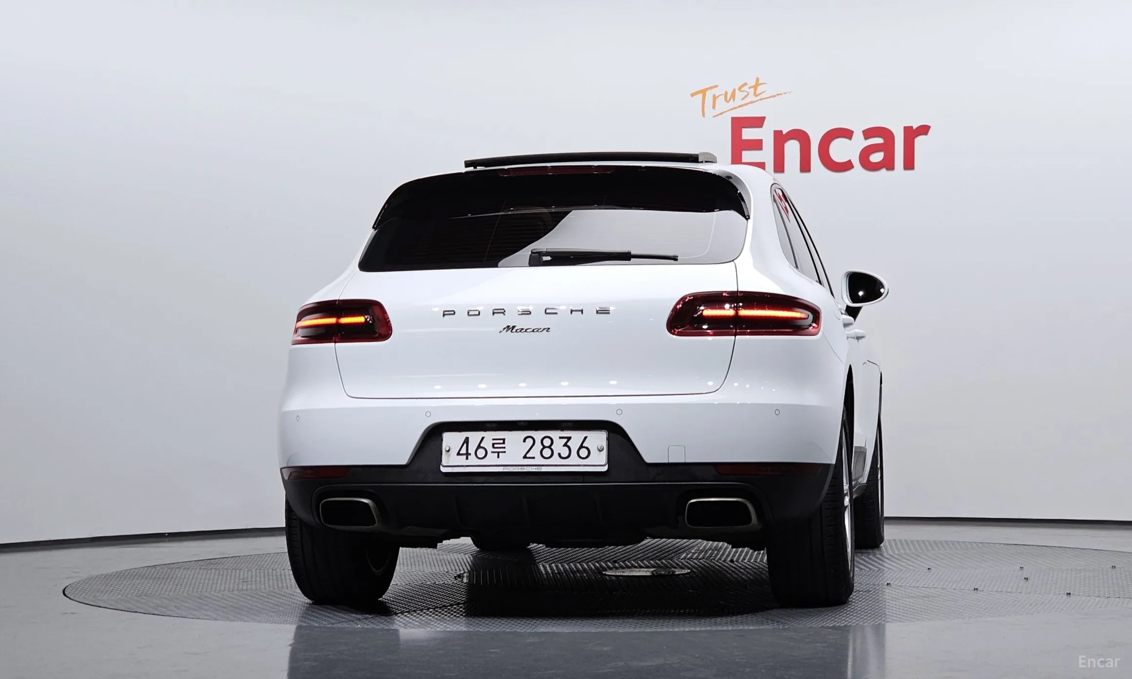 Porsche Macan превью 4