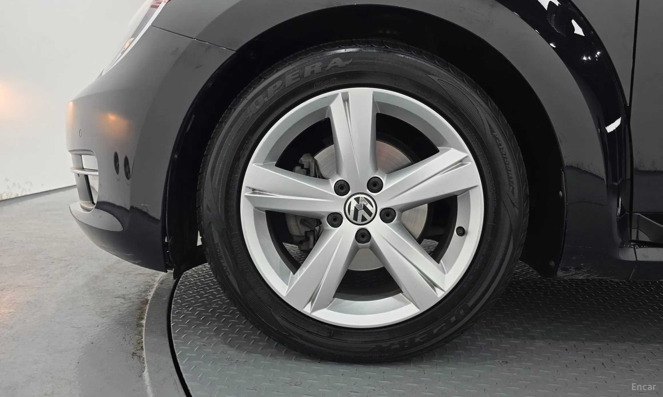 Volkswagen The Beetle превью 5