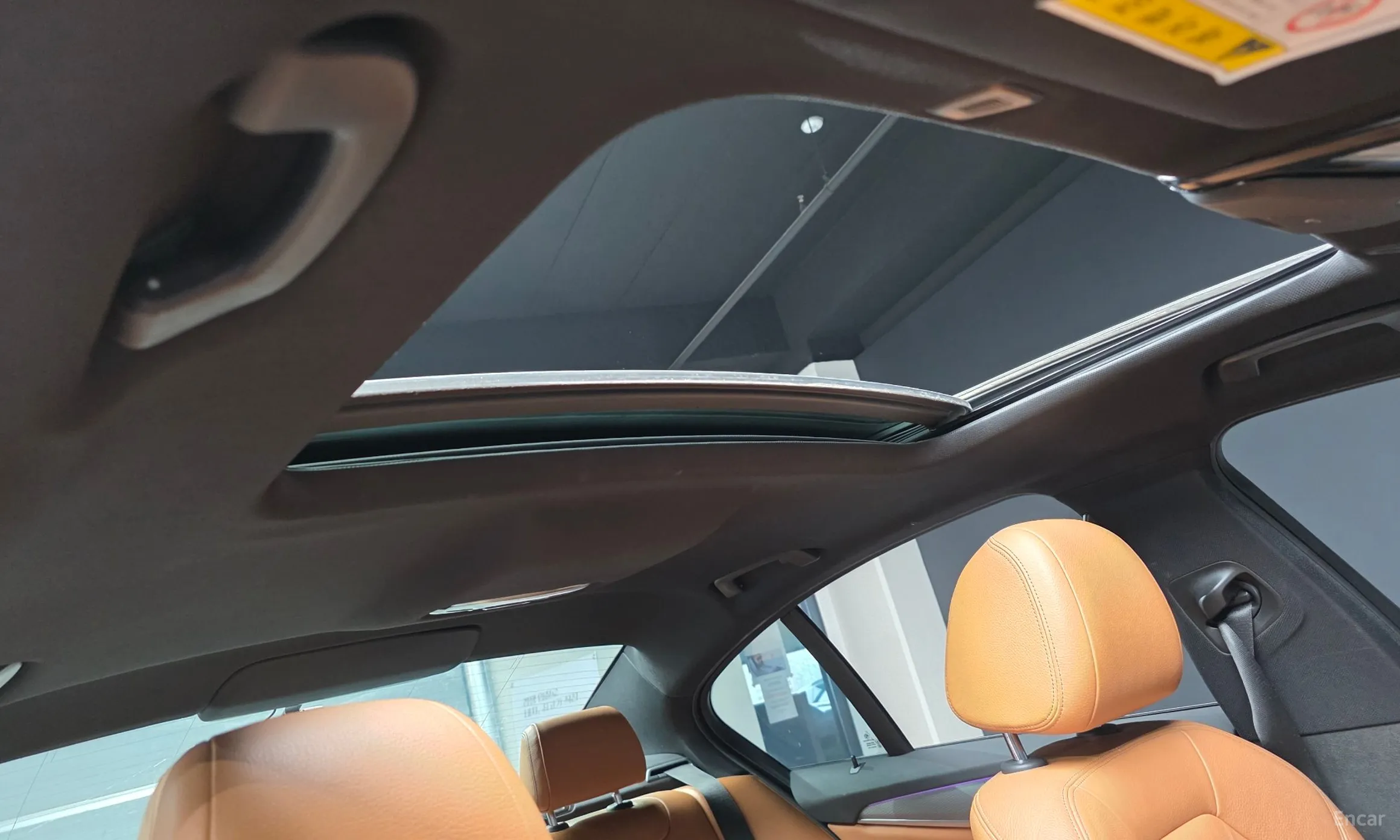 BMW 5 Series (G30) превью 18