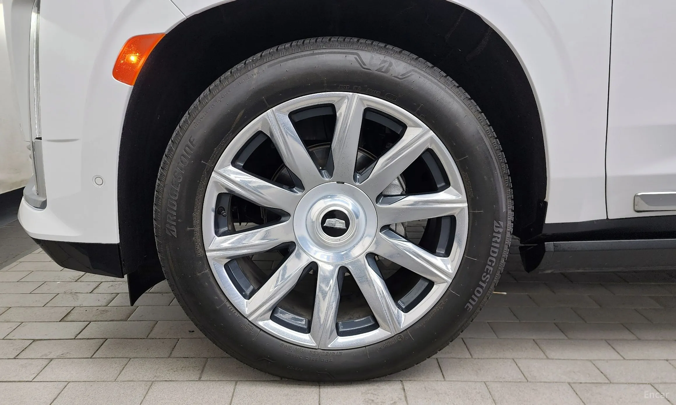 Cadillac Escalade 5th Generation превью 5