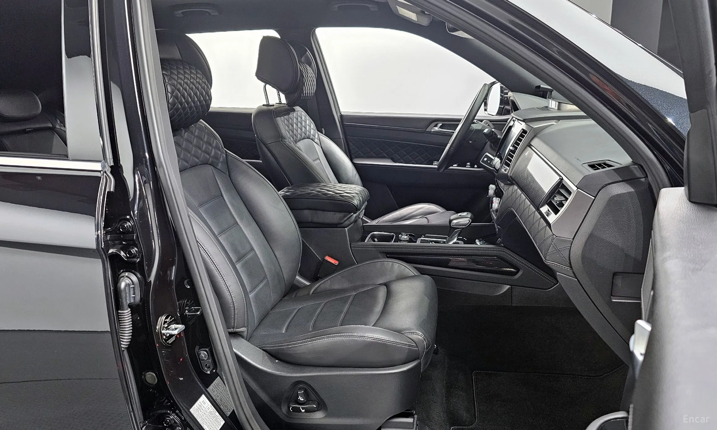 KG Mobility (SsangYong) G4 Rexton превью 10
