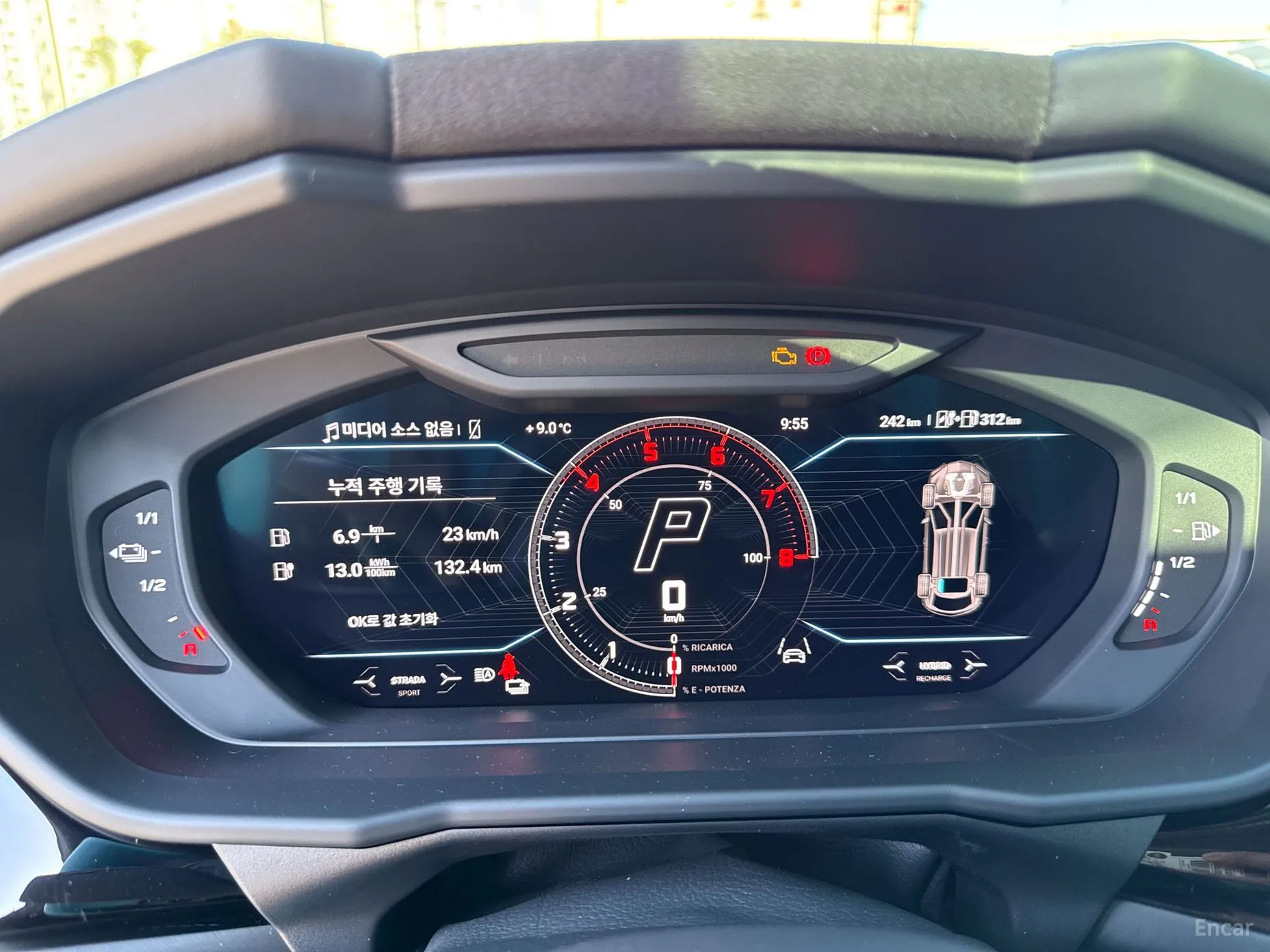 Lamborghini Urus превью 19