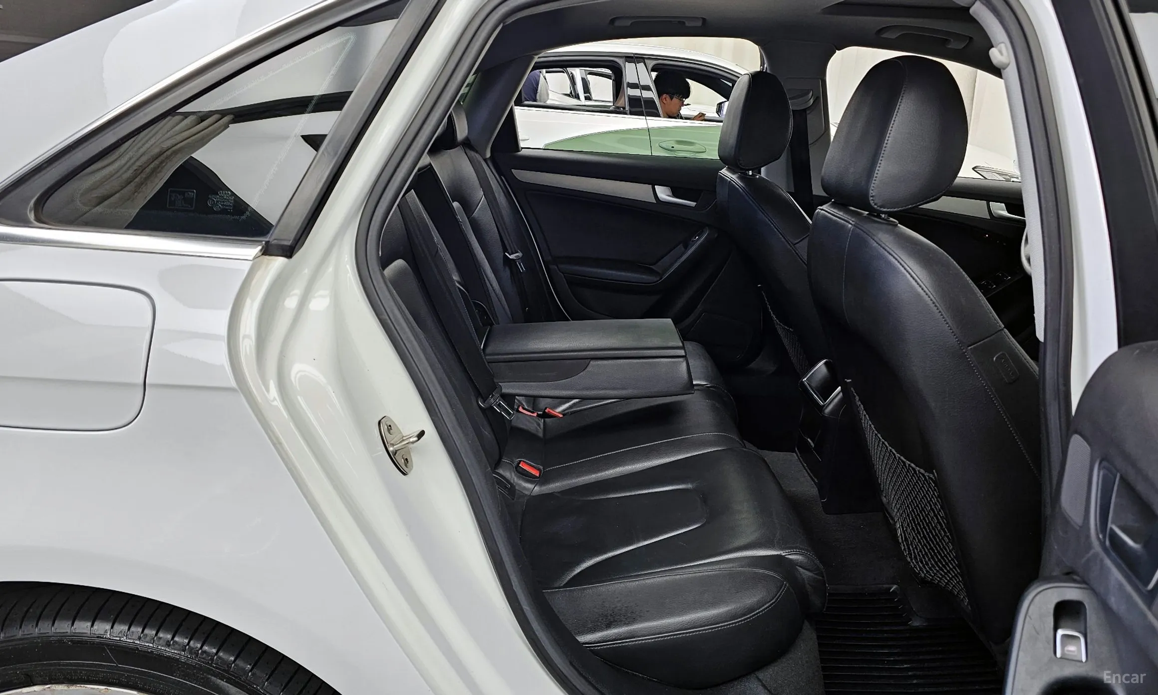 Audi New A4 превью 12