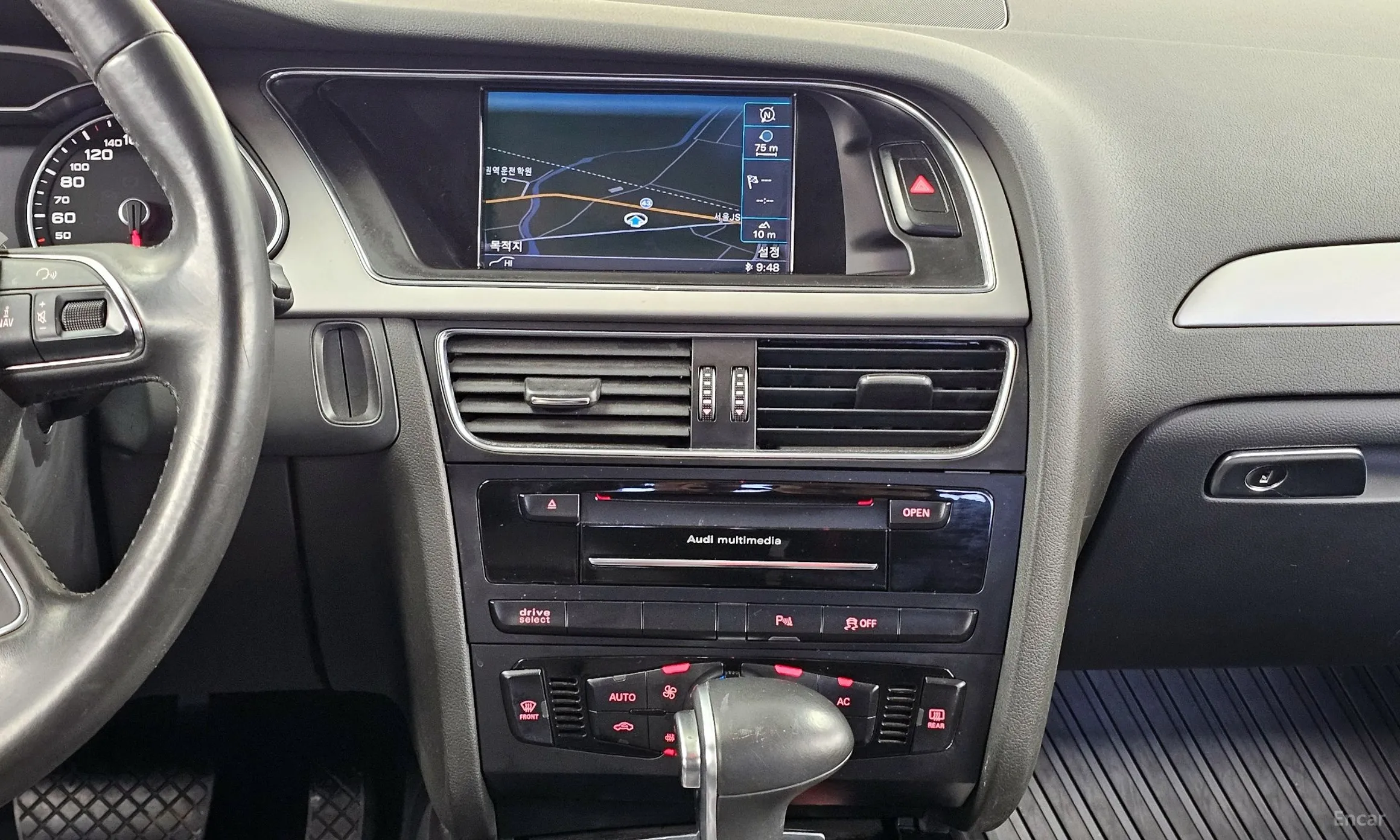Audi New A4 превью 14