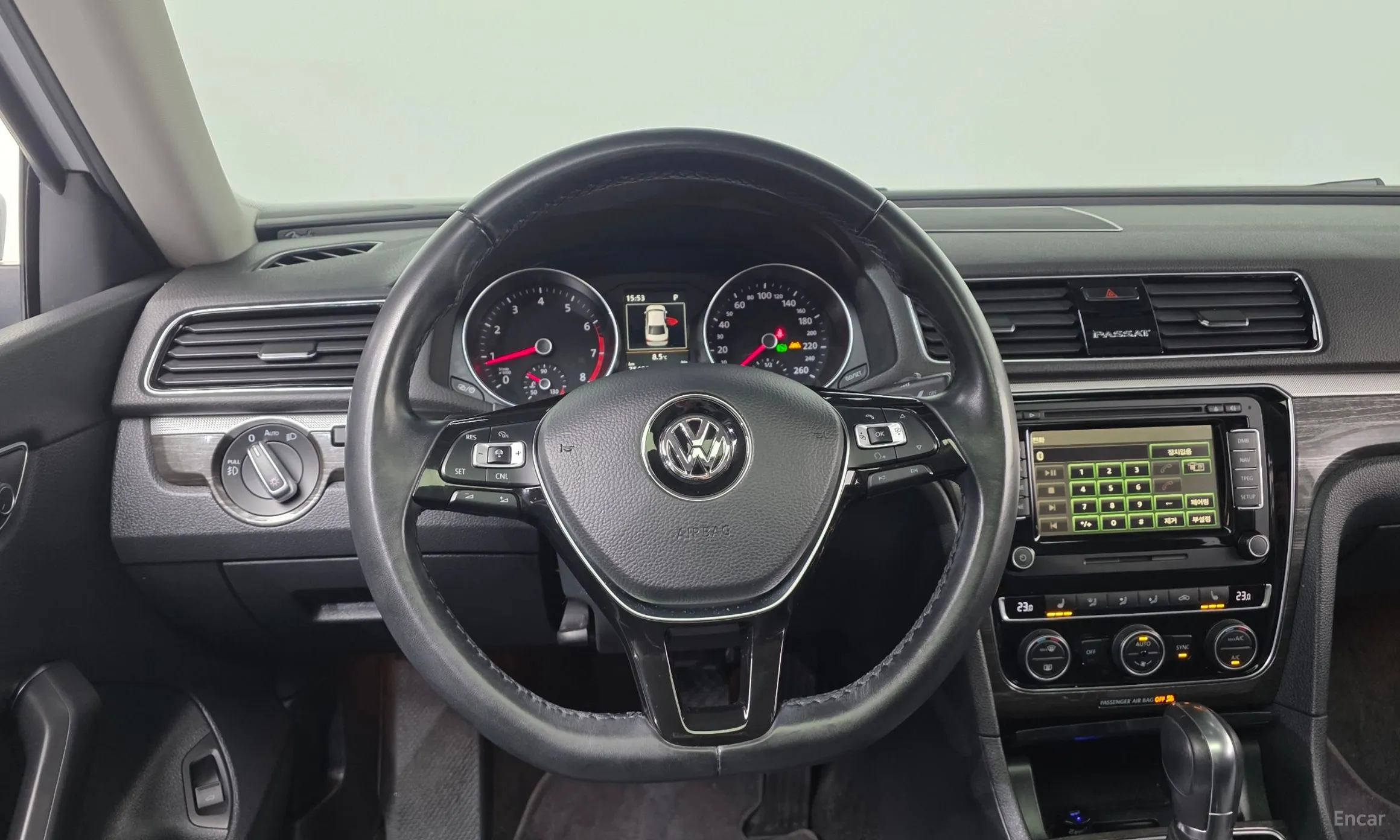 Volkswagen The New Passat превью 13