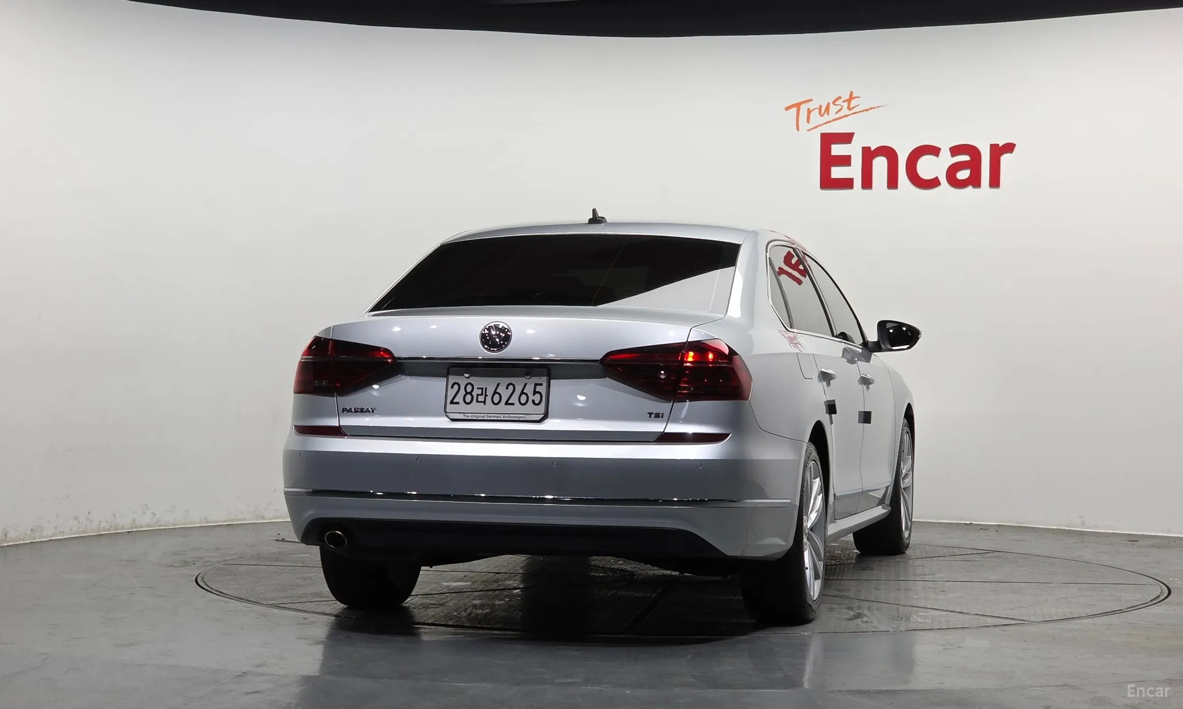 Volkswagen The New Passat превью 4
