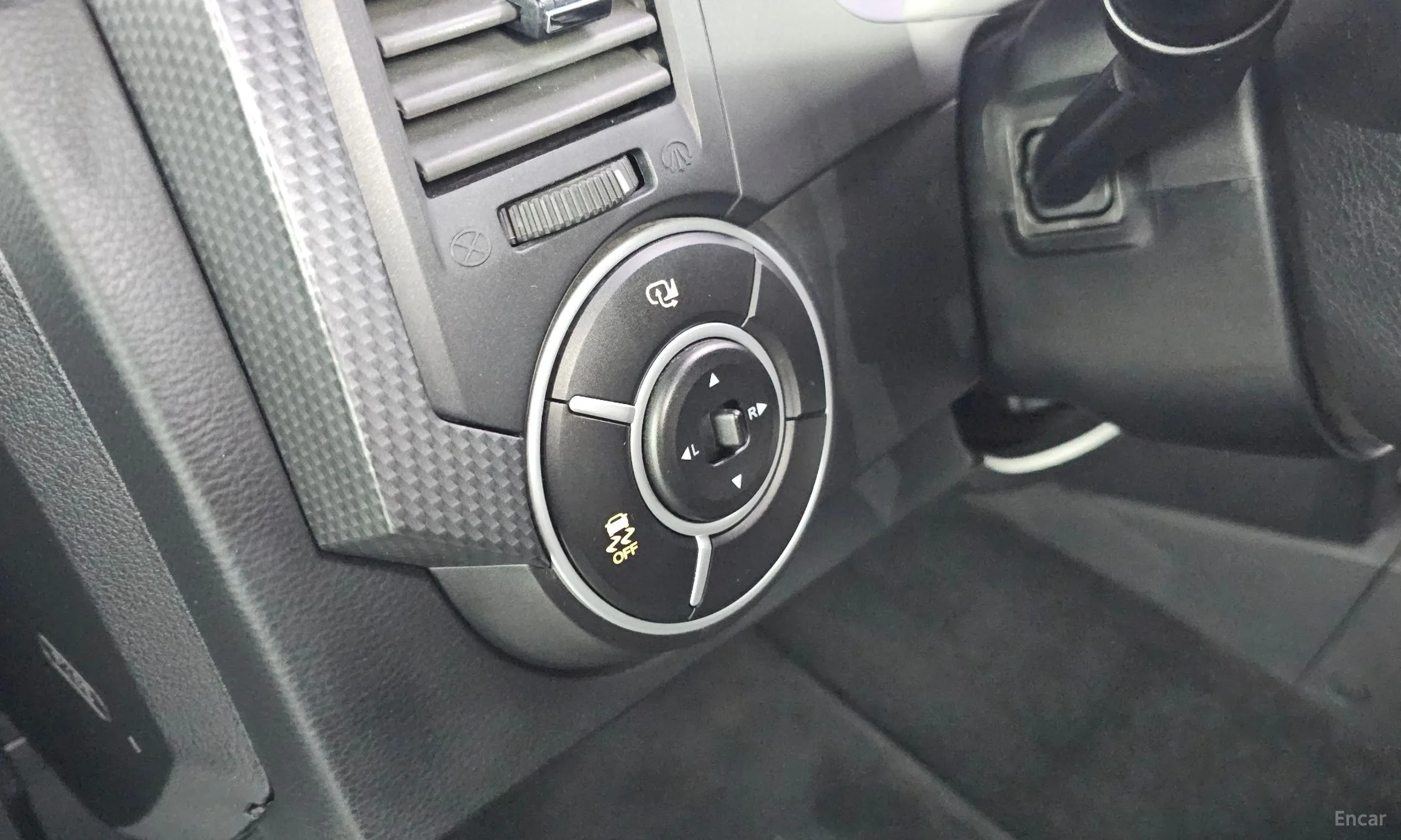 KG Mobility (SsangYong) Korando Sports превью 16