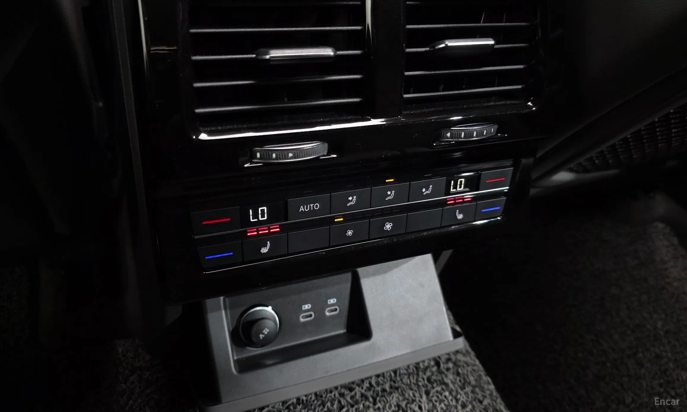Volkswagen Touareg 3rd Generation превью 18