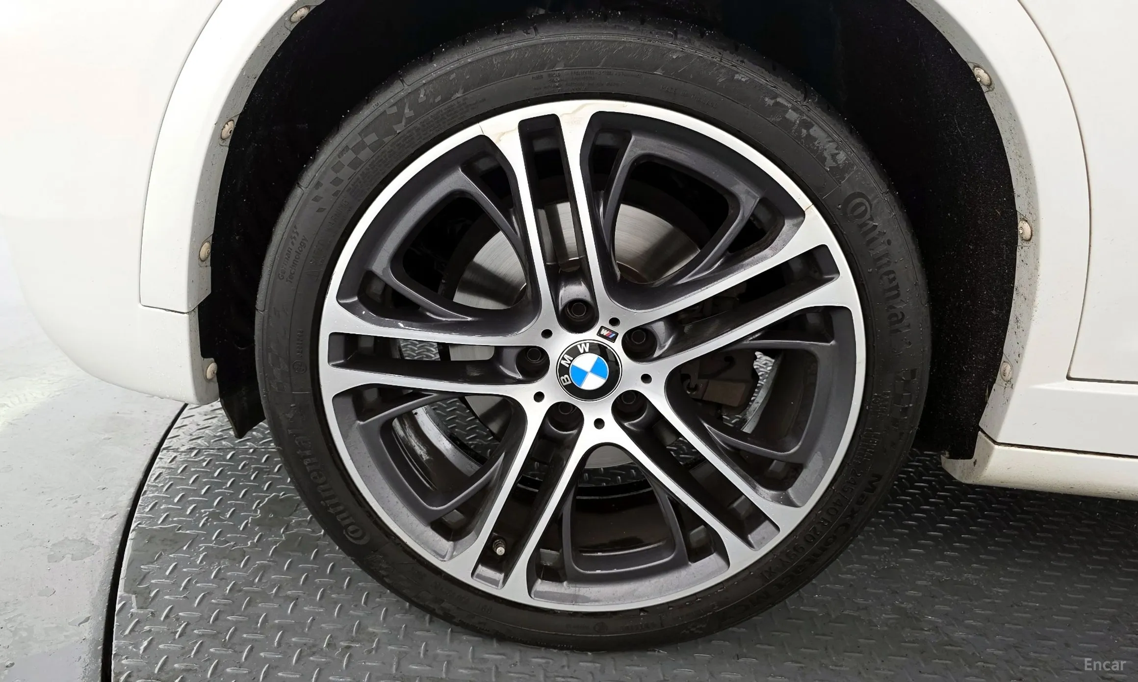BMW X4 (F26) превью 5