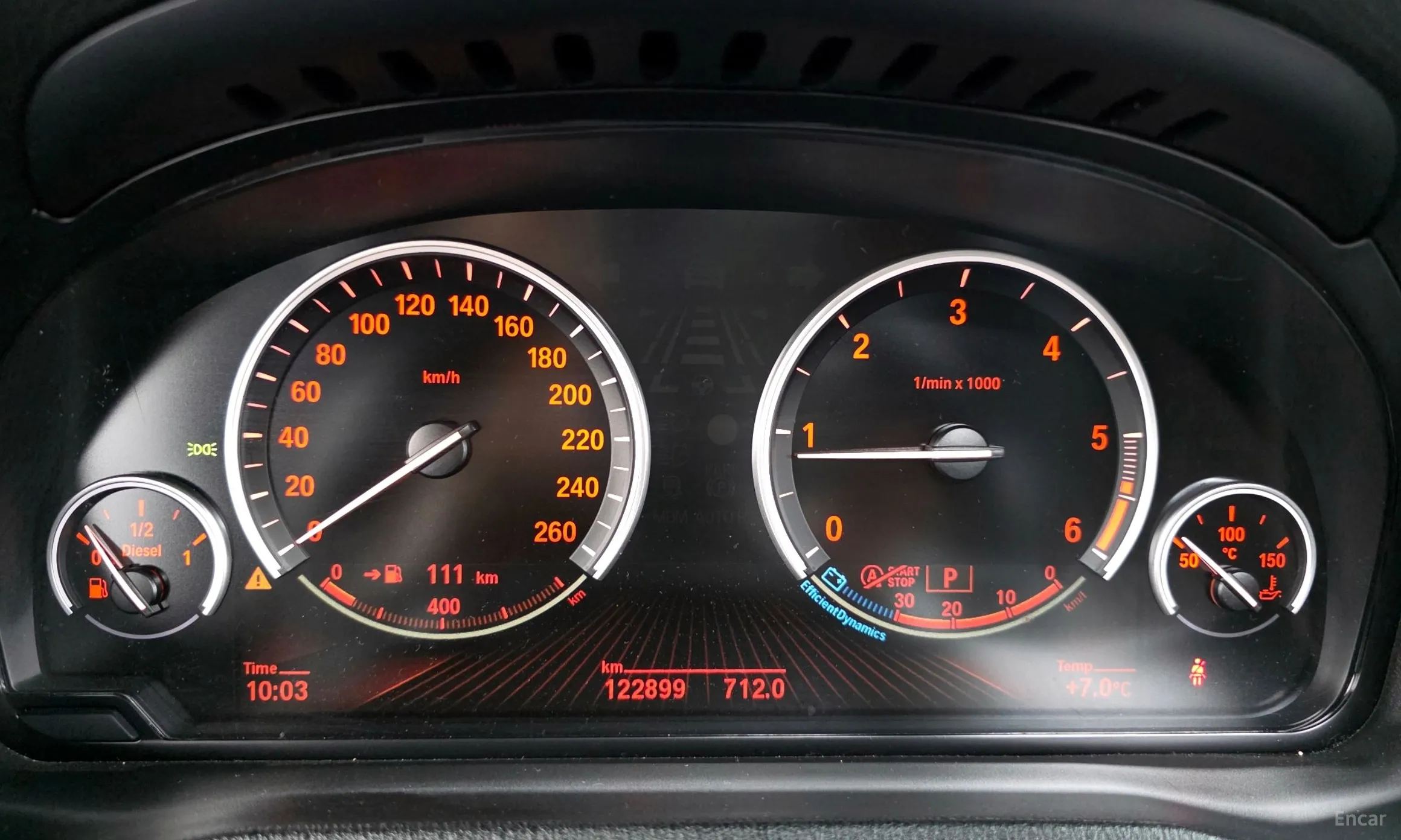 BMW X4 (F26) превью 8