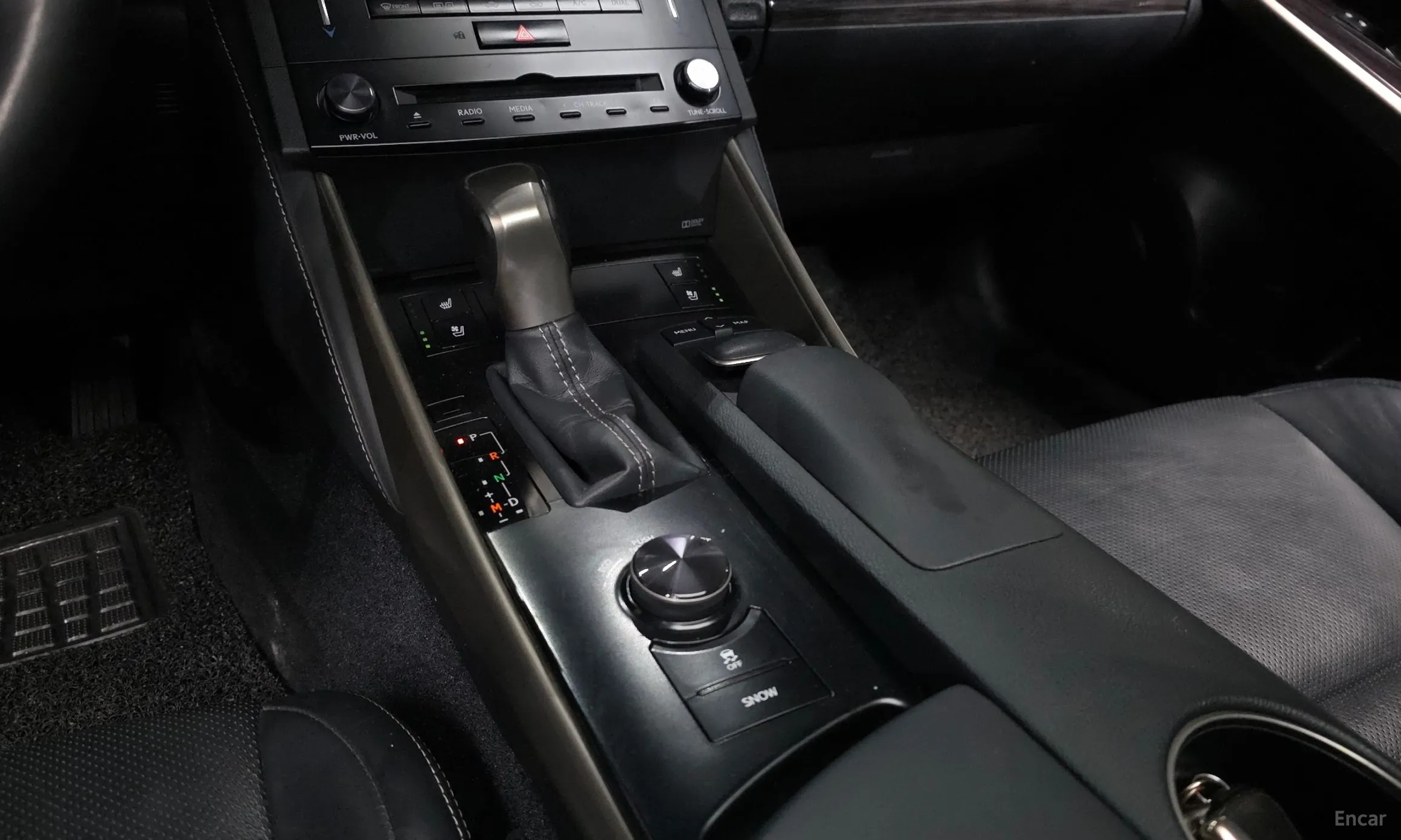 Lexus New IS250 превью 9