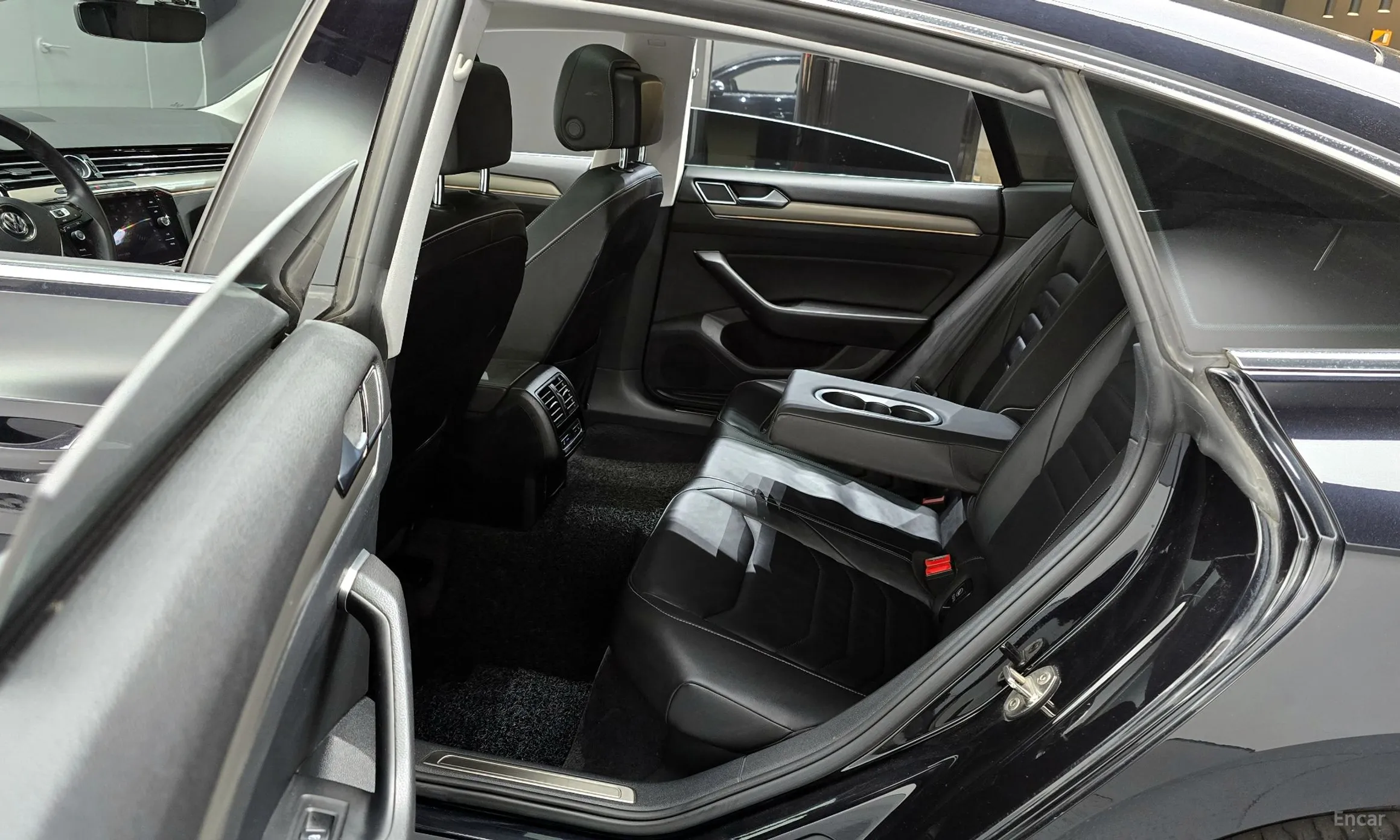 Volkswagen Ateon превью 12