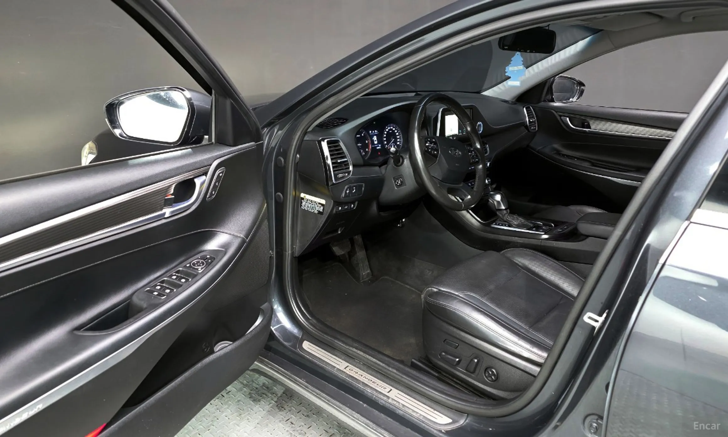 Hyundai Grandeur IG превью 10