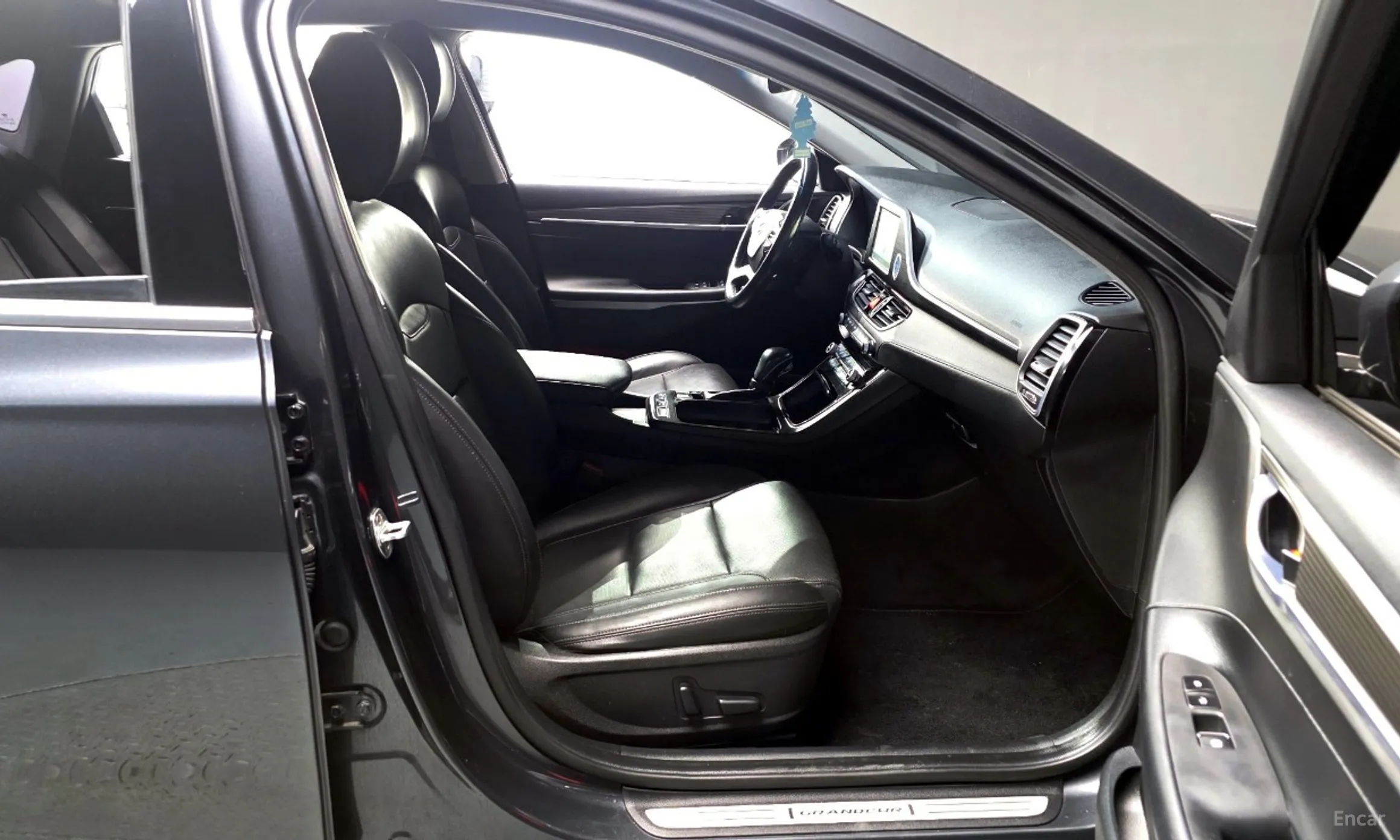 Hyundai Grandeur IG превью 11