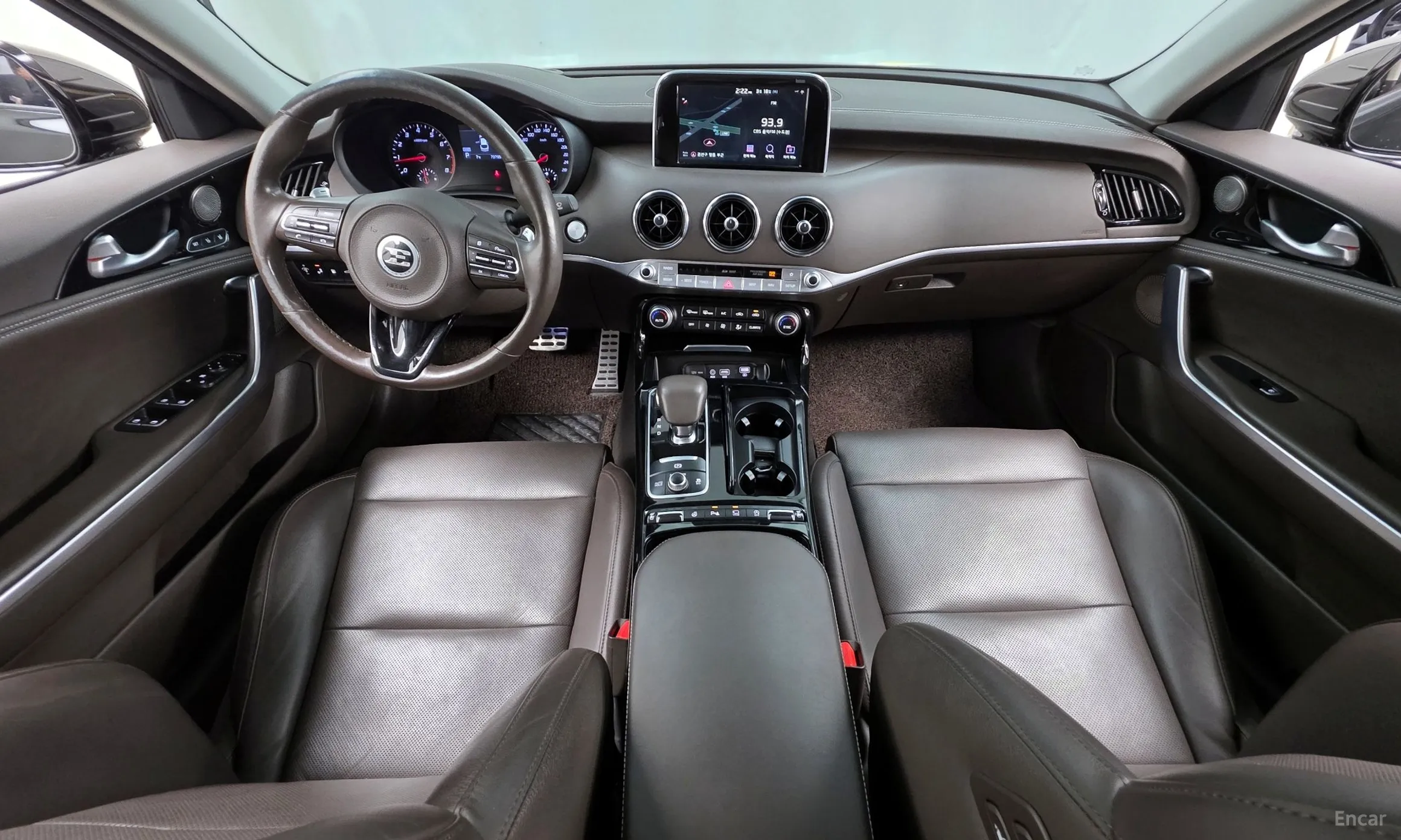 Kia Stinger превью 7