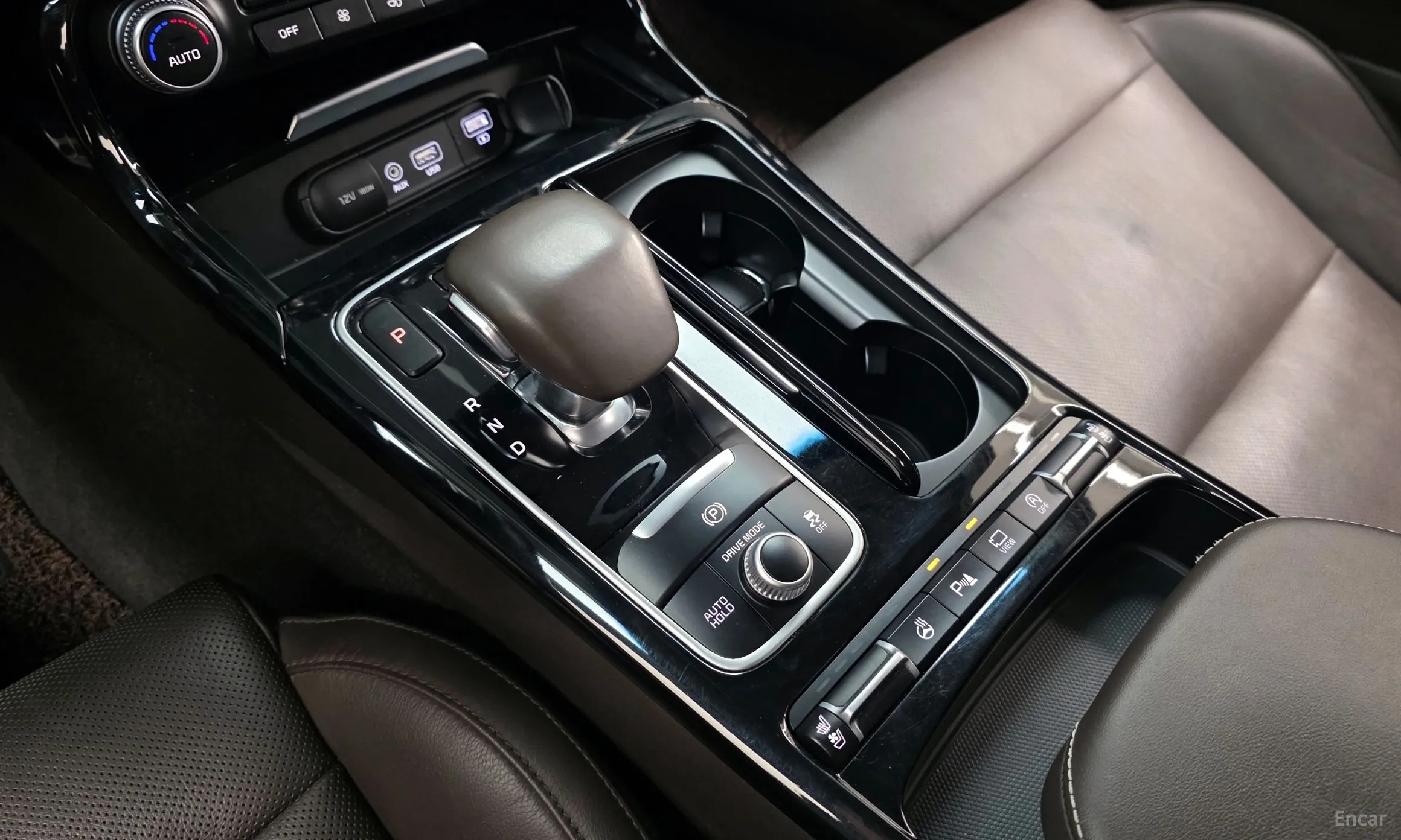 Kia Stinger превью 9