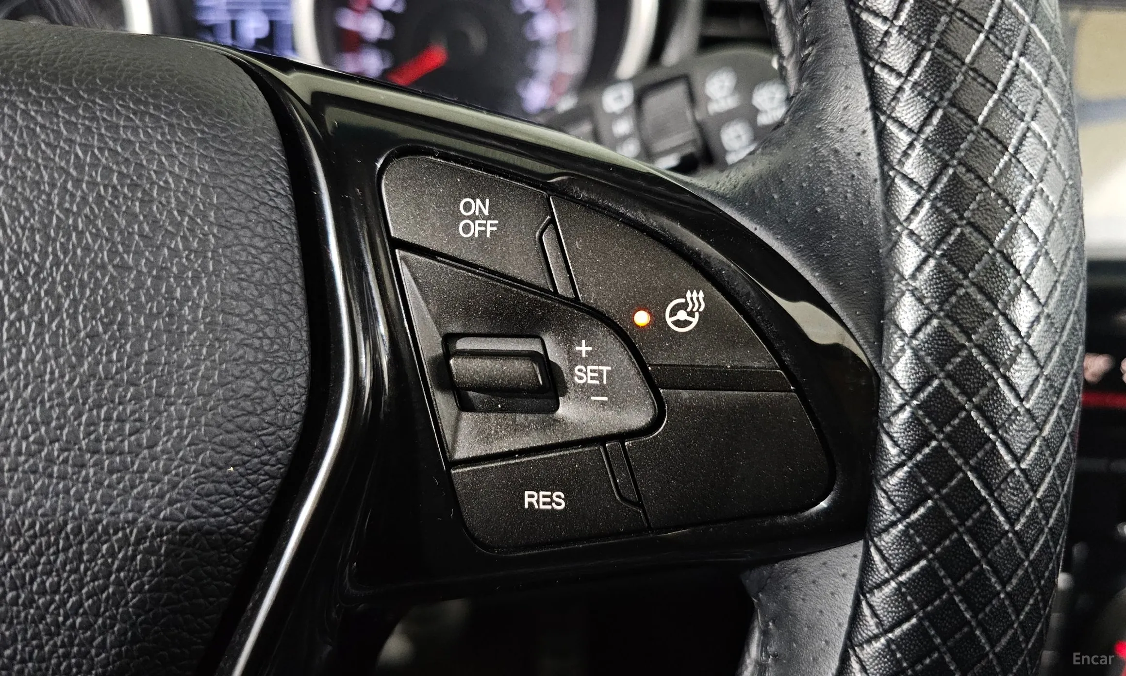 KG Mobility (SsangYong) Tivoli Air превью 16