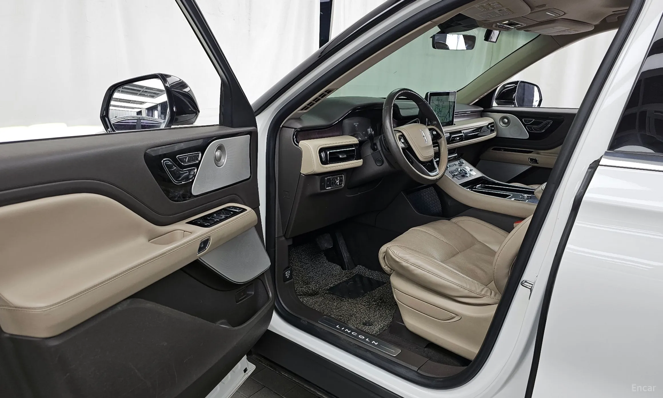 Lincoln Aviator 2nd Generation превью 10