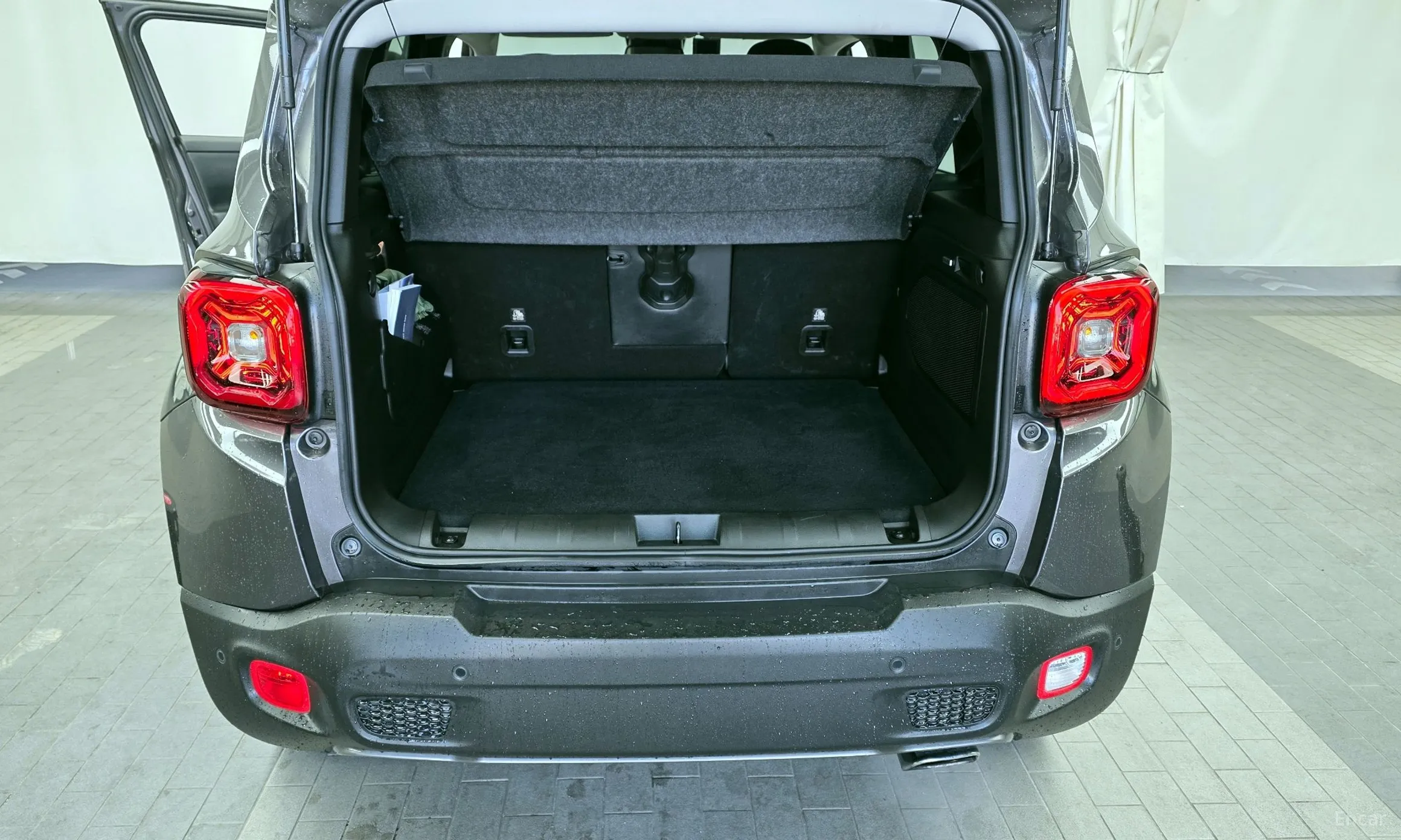 Jeep Renegade превью 20