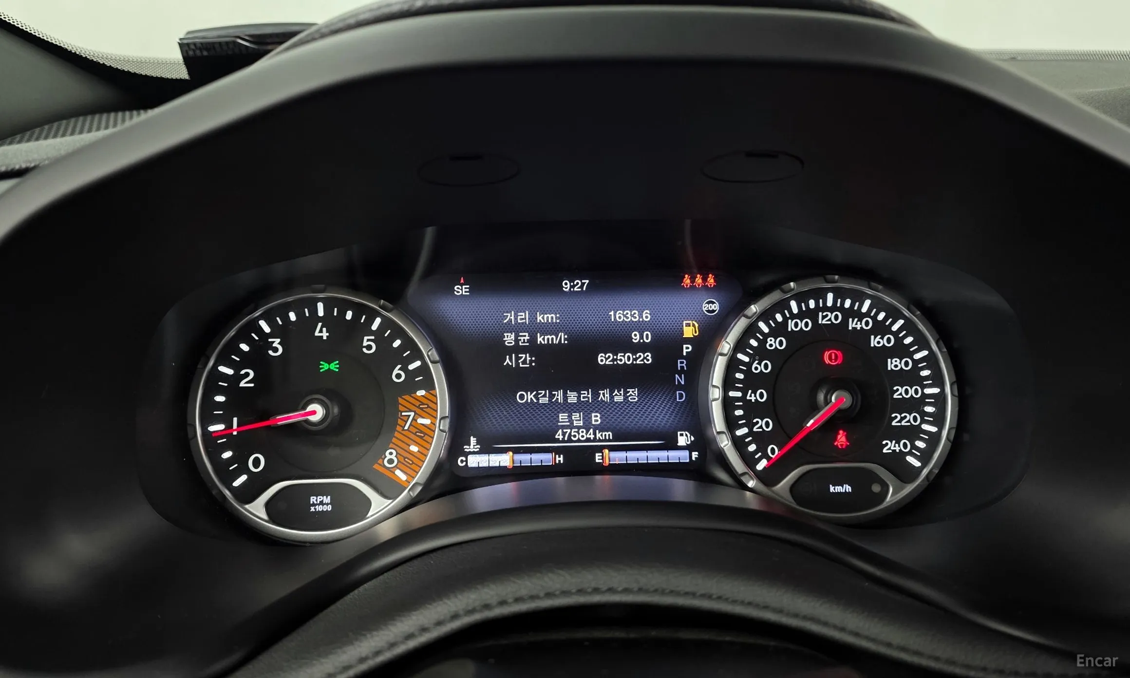 Jeep Renegade превью 8