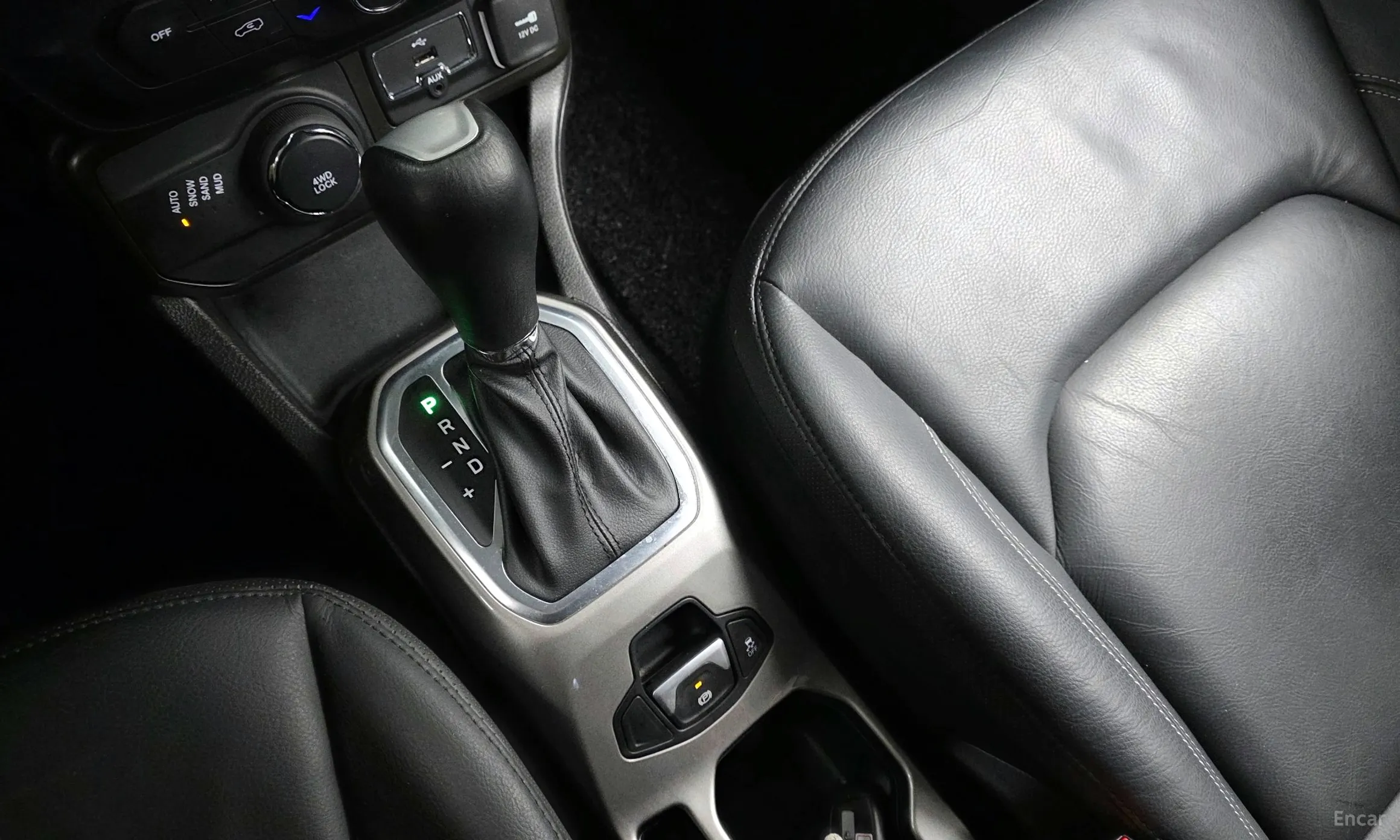 Jeep Renegade превью 9