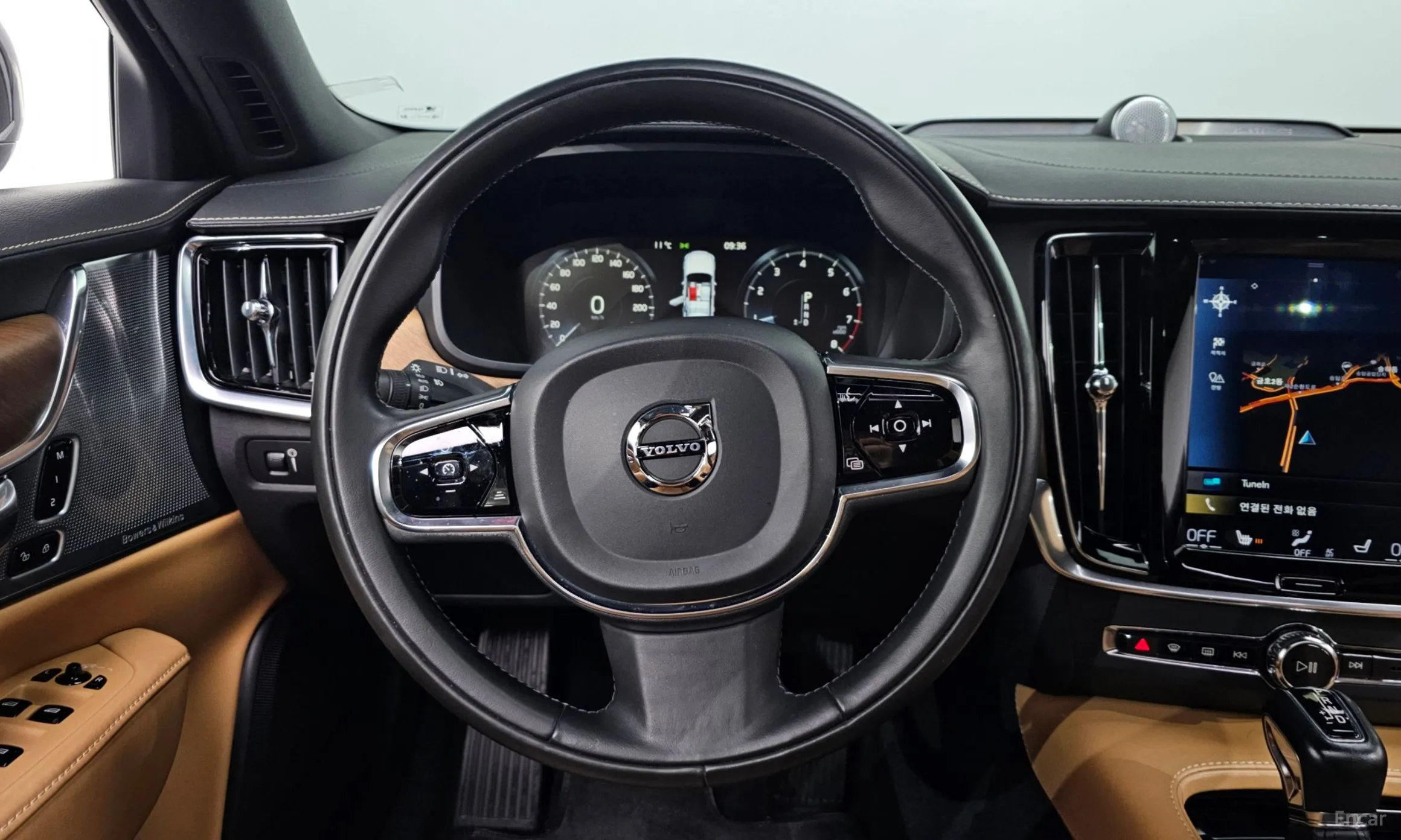 Volvo S90 превью 13