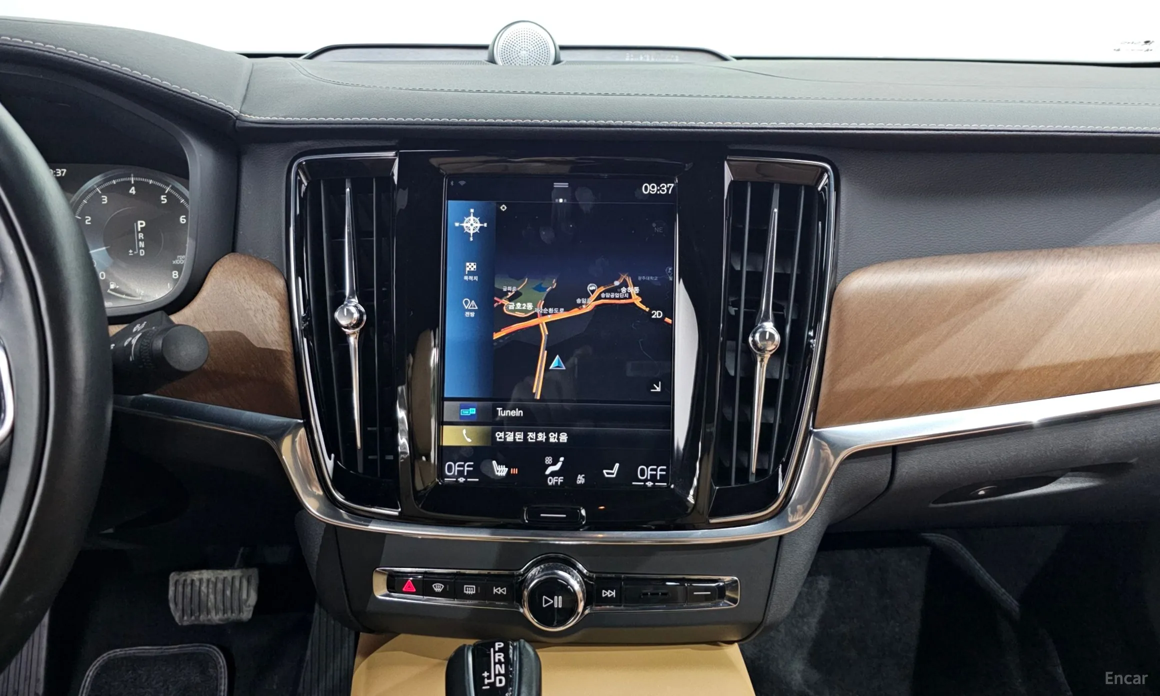Volvo S90 превью 14