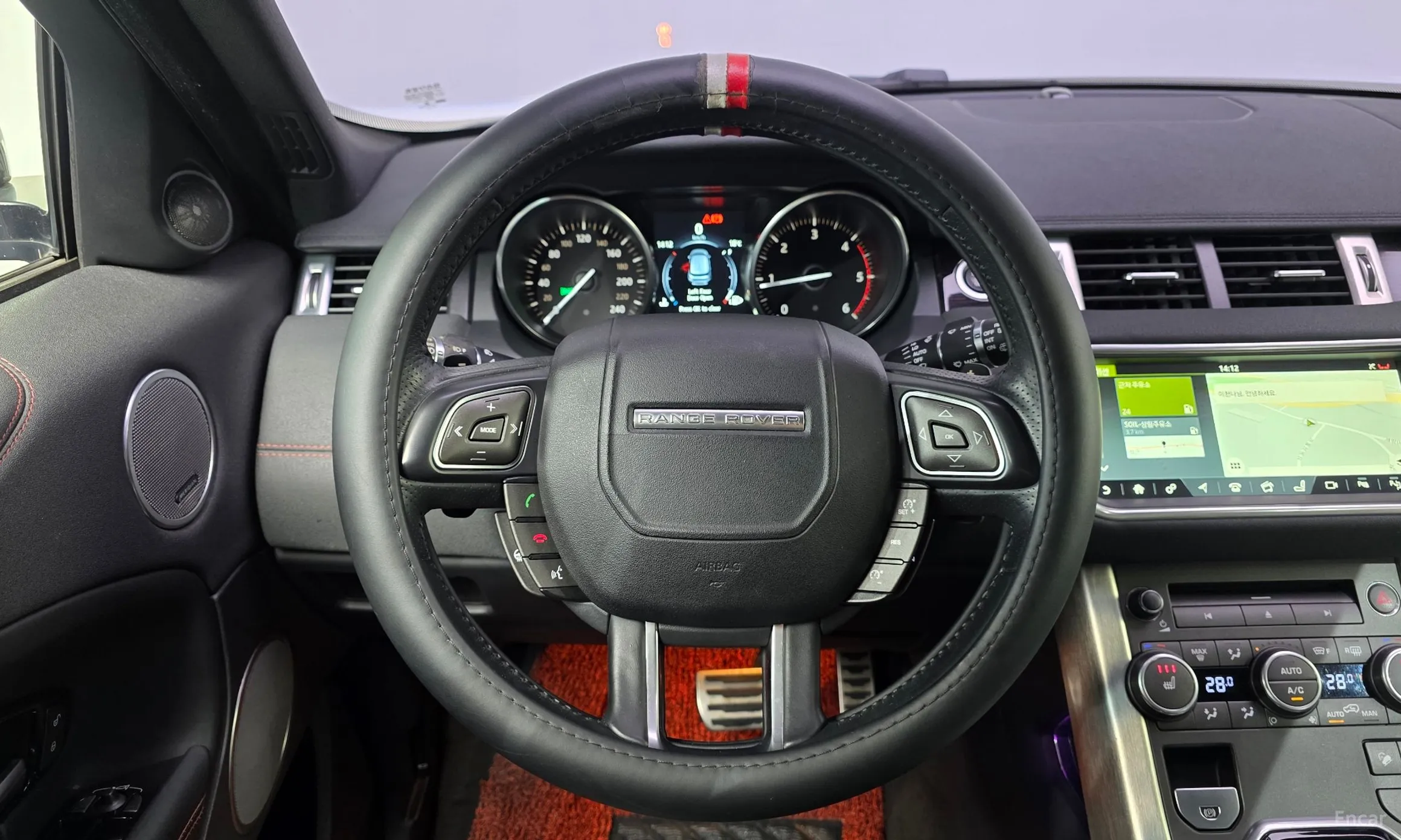 Land Rover Range Rover Evoque превью 15